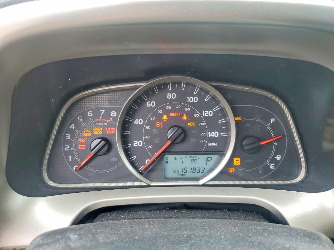 2015 Toyota Rav4 Le Brown vin: 2T3BFREV6FW271083