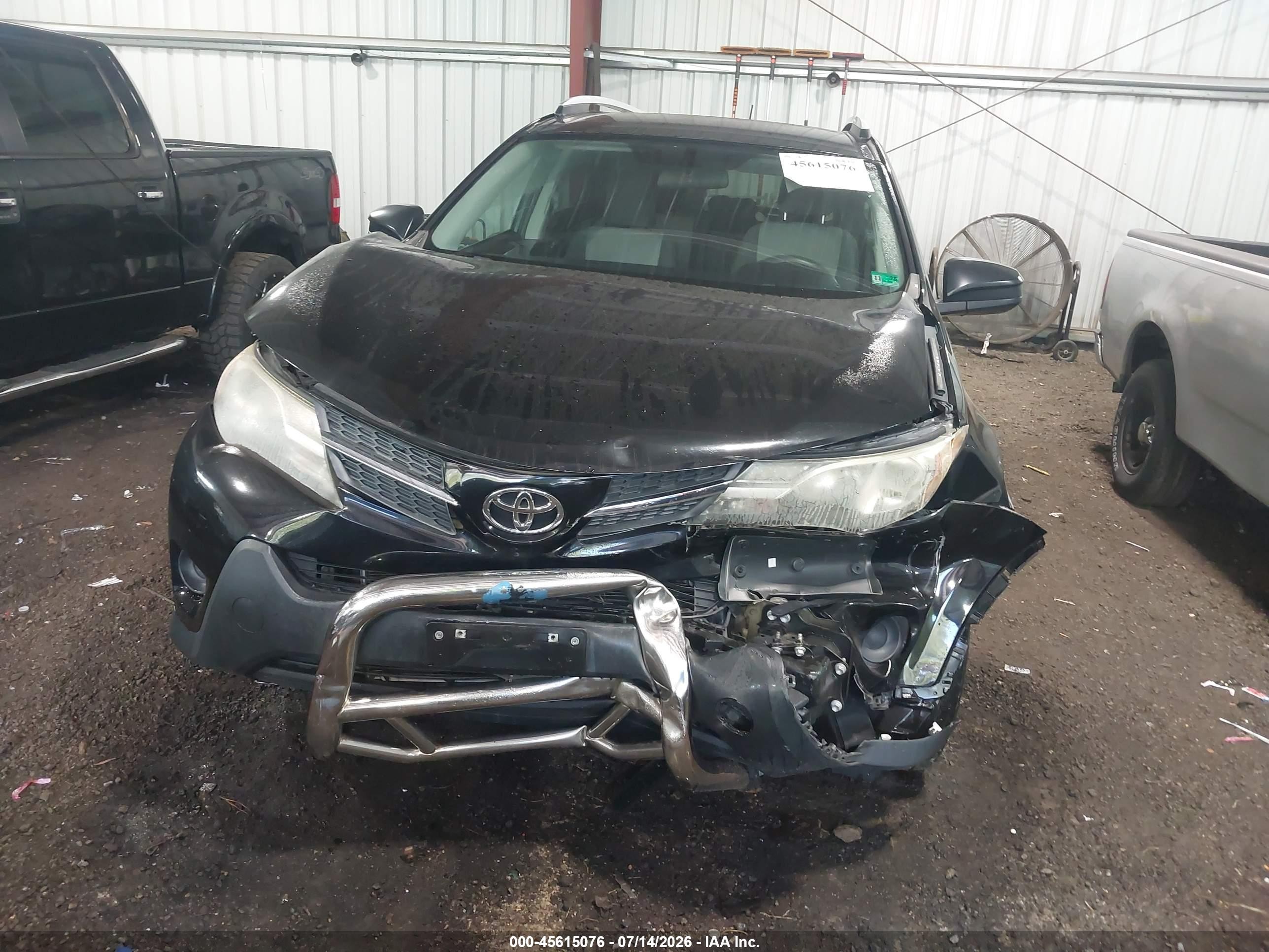 2015 Toyota Rav4 Le Black vin: 2T3BFREV6FW314840
