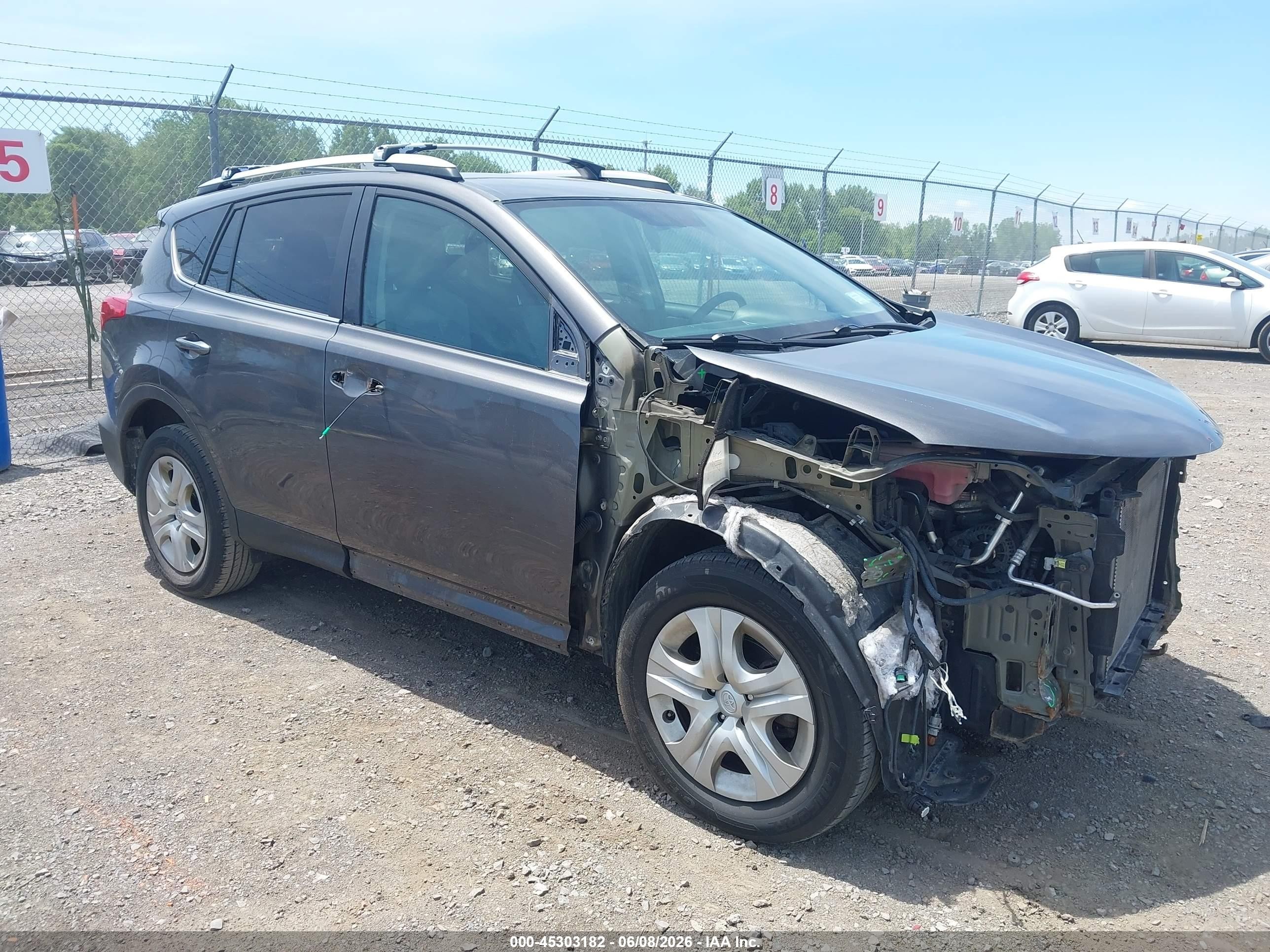 2015 Toyota Rav4 Le Gray vin: 2T3BFREV6FW353931
