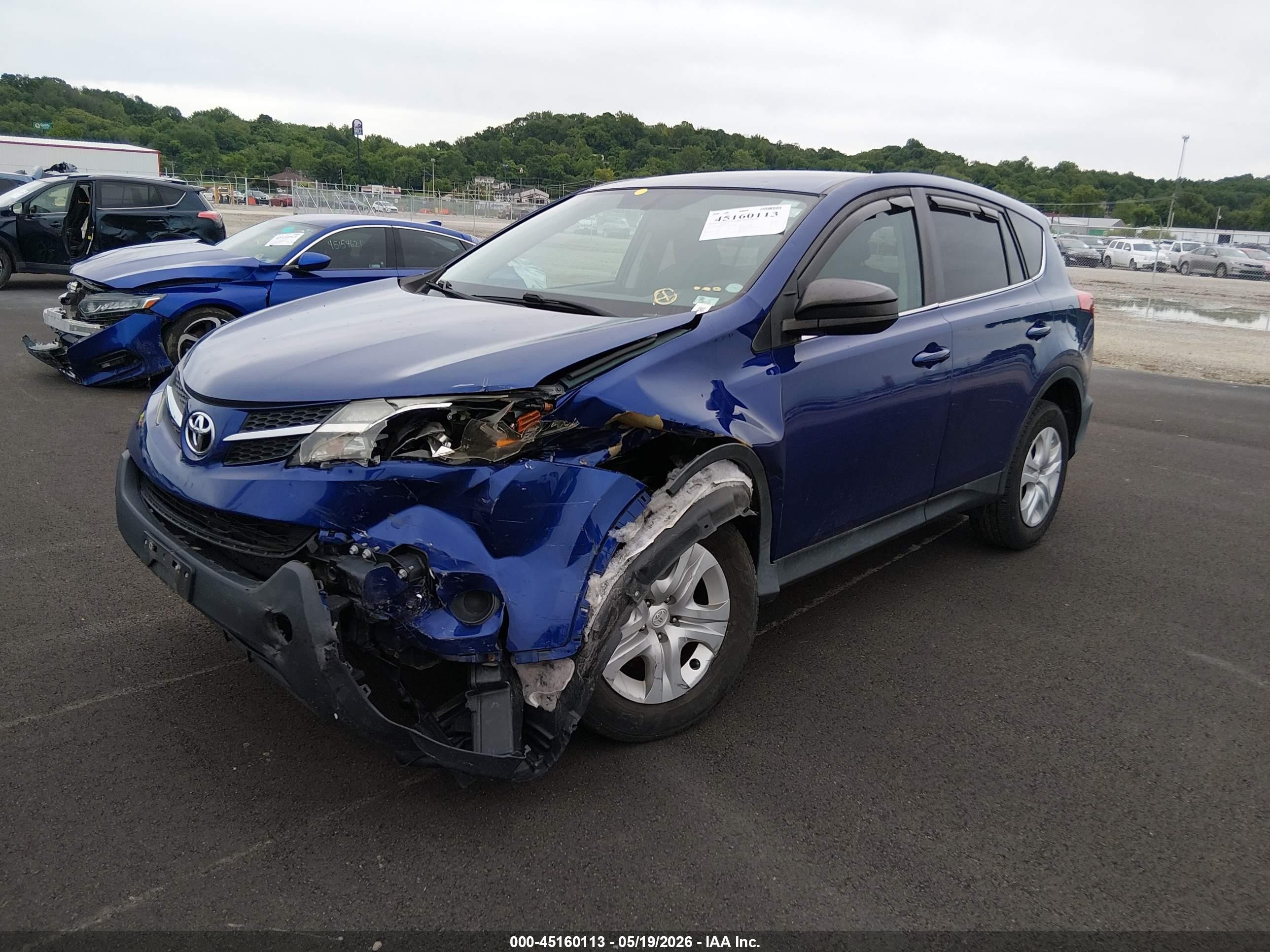 2015 Toyota Rav4 Le Синий vin: 2T3BFREV6FW372530