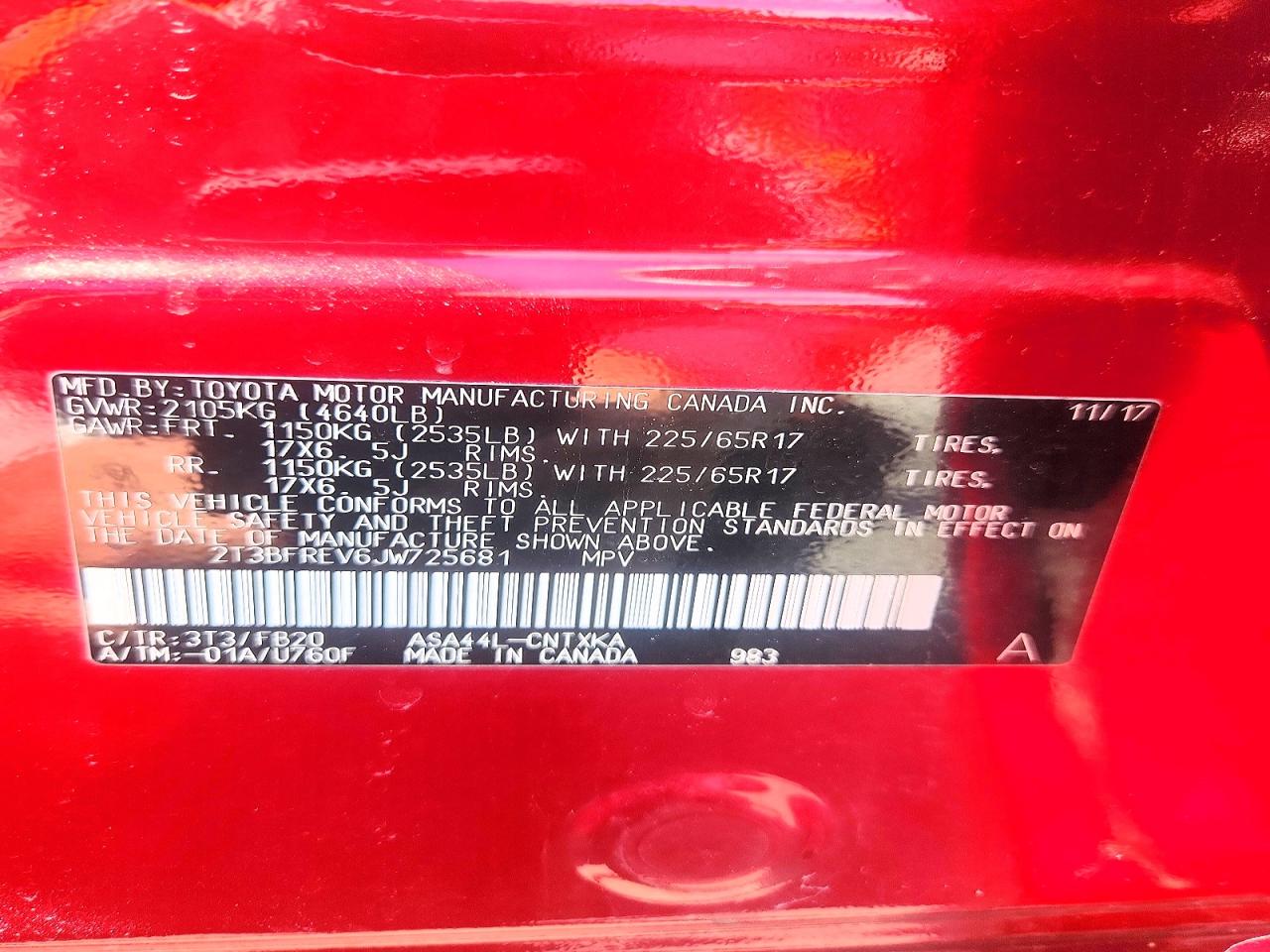 2018 Toyota Rav4 Le Red vin: 2T3BFREV6JW725681