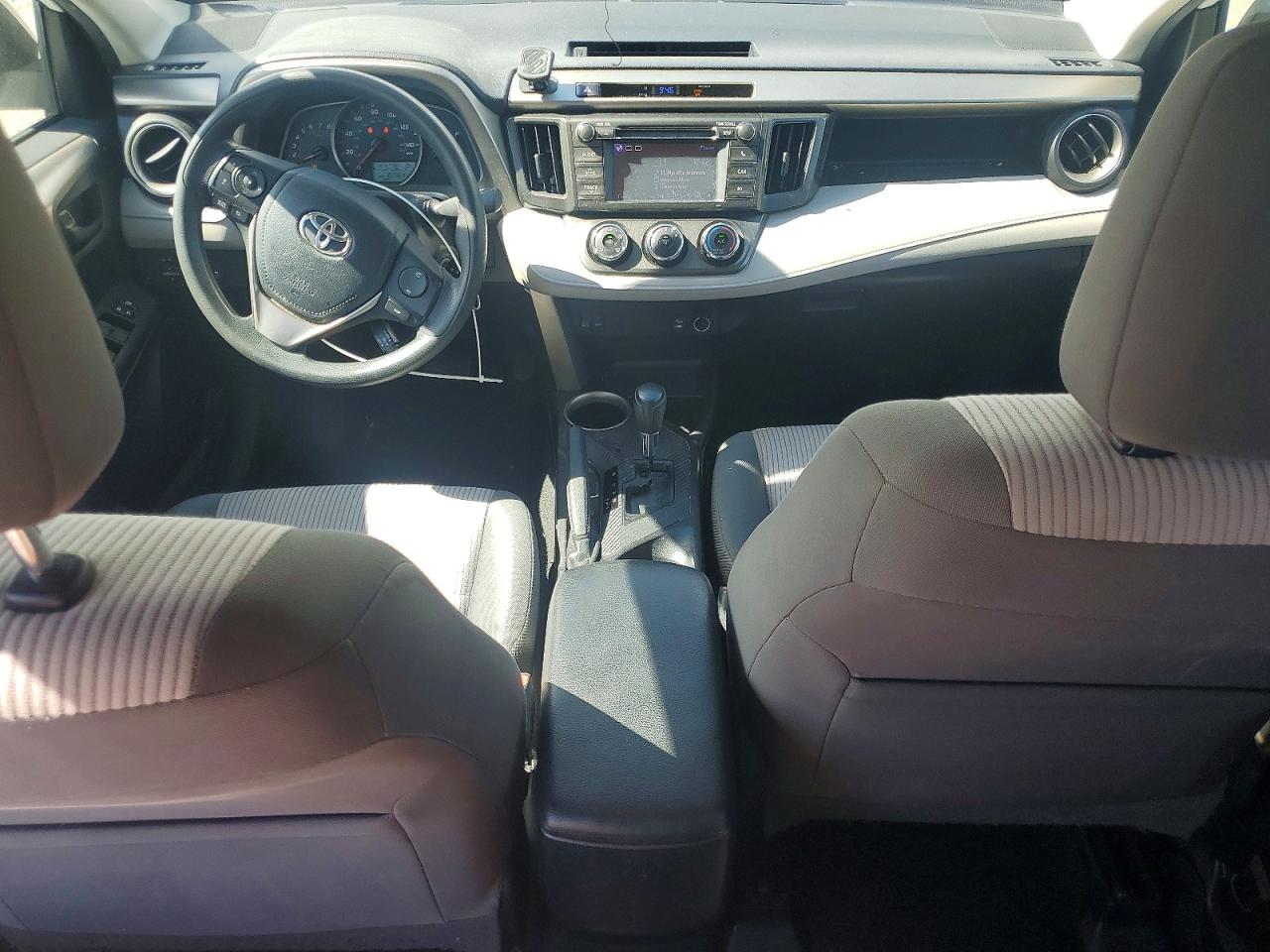 2013 Toyota Rav4 Le White vin: 2T3BFREV7DW022532