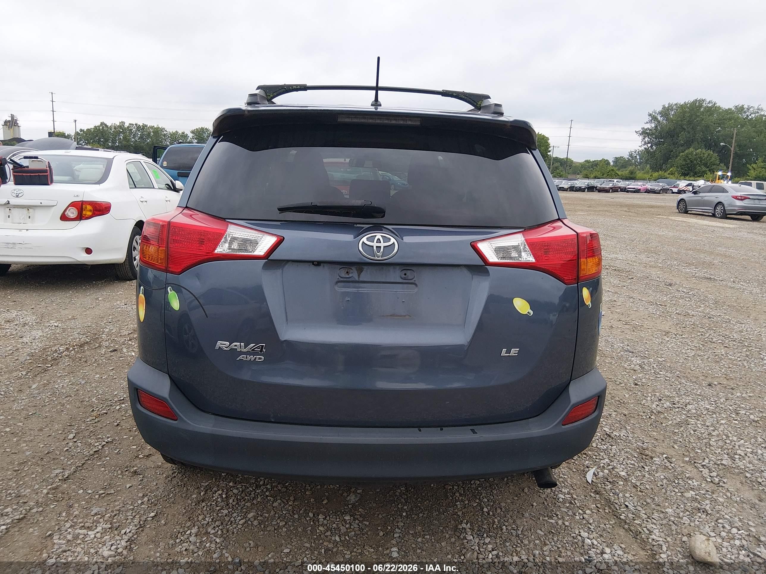 2013 Toyota Rav4 Le Blue vin: 2T3BFREV7DW039427
