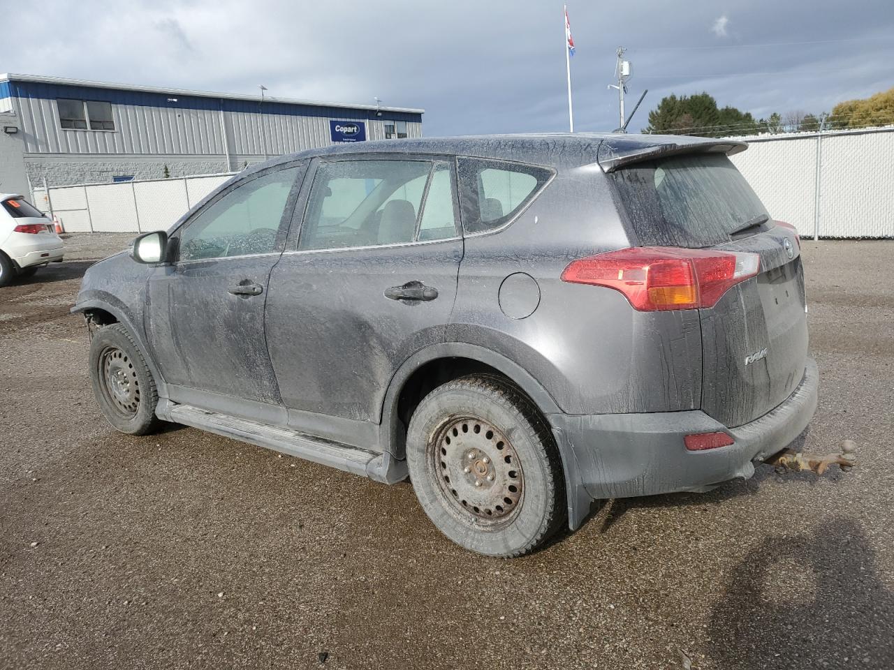 2013 Toyota Rav4 Le Gray vin: 2T3BFREV7DW041212