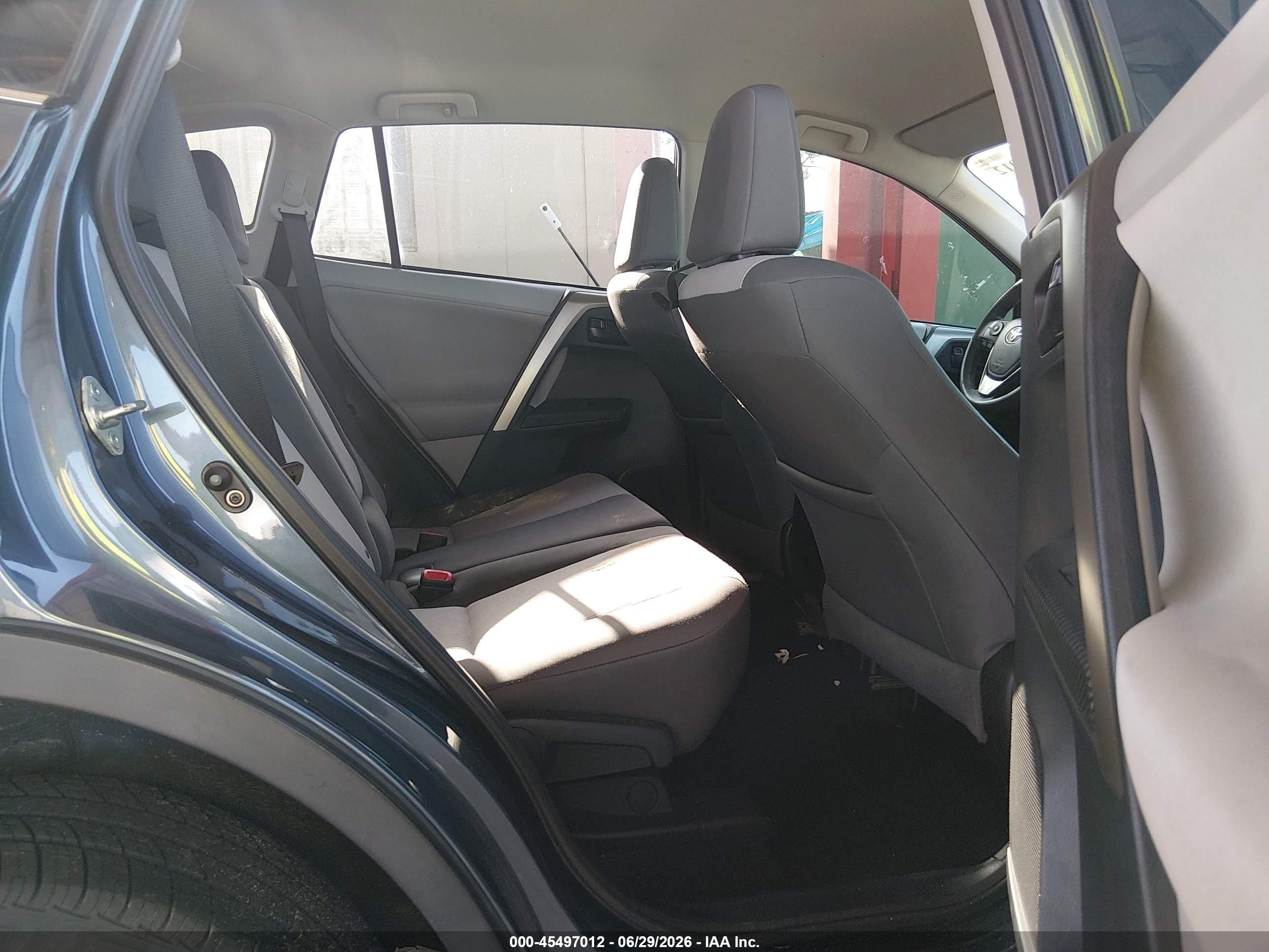 2013 Toyota Rav4 Le Blue vin: 2T3BFREV7DW056499
