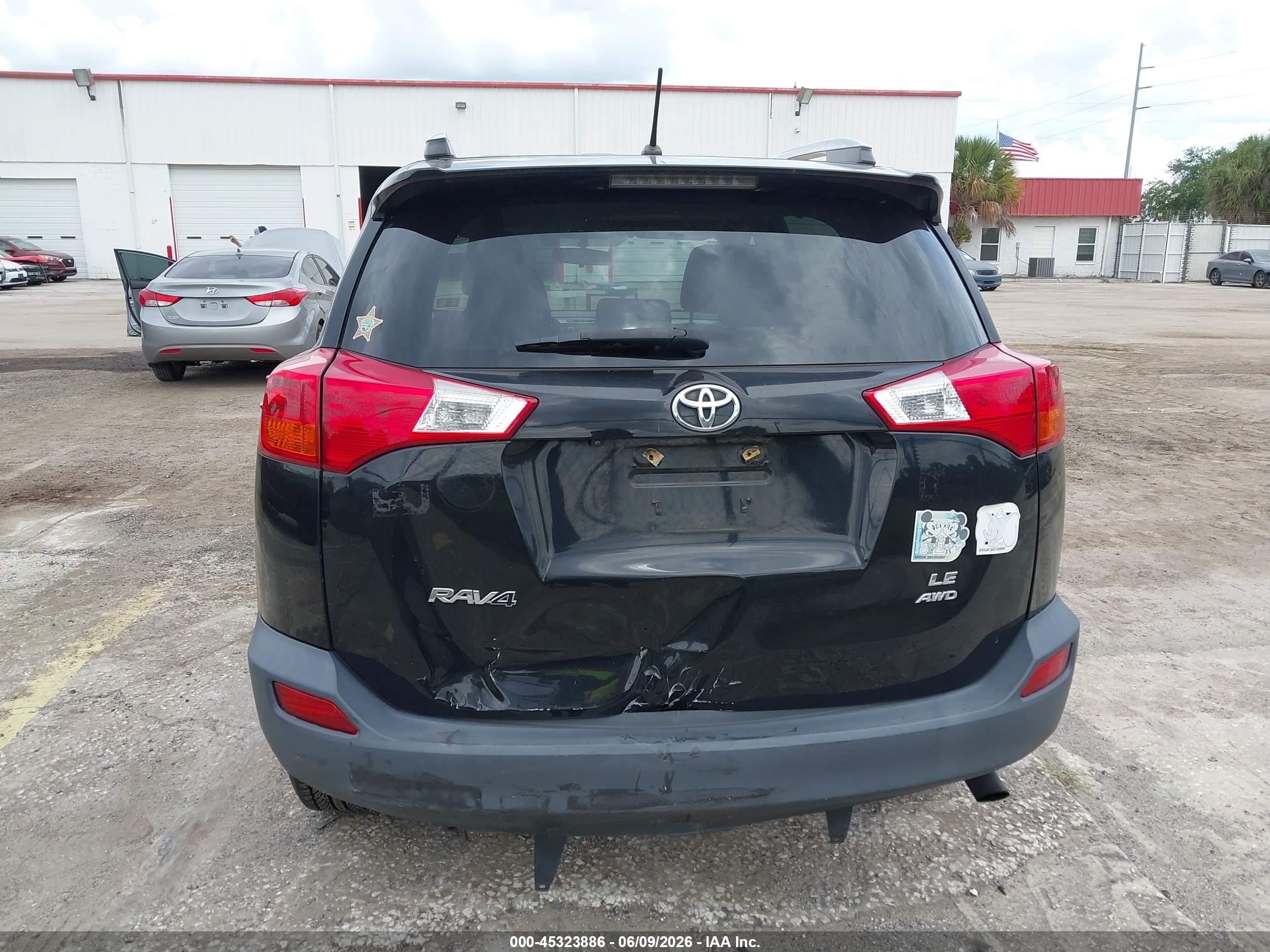 2013 Toyota Rav4 Le Black vin: 2T3BFREV7DW059595