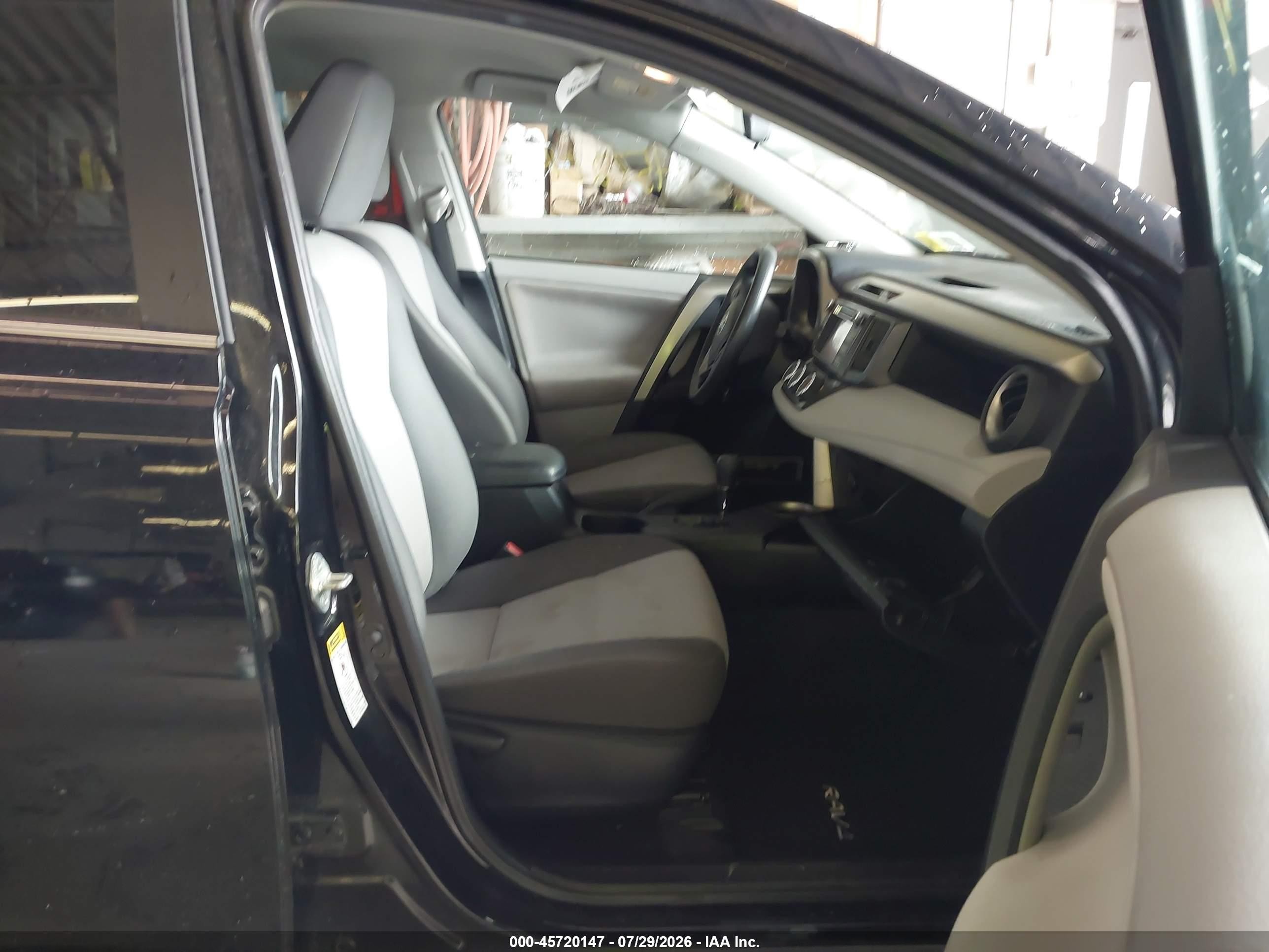 2013 Toyota Rav4 Le Black vin: 2T3BFREV7DW060763
