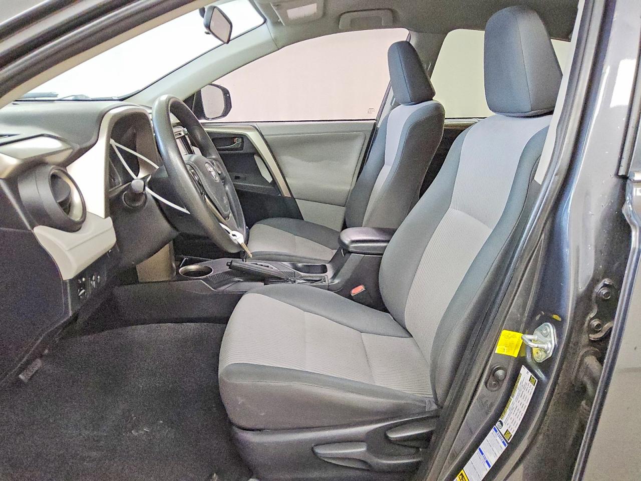 2013 Toyota Rav4 Le Gray vin: 2T3BFREV7DW113896