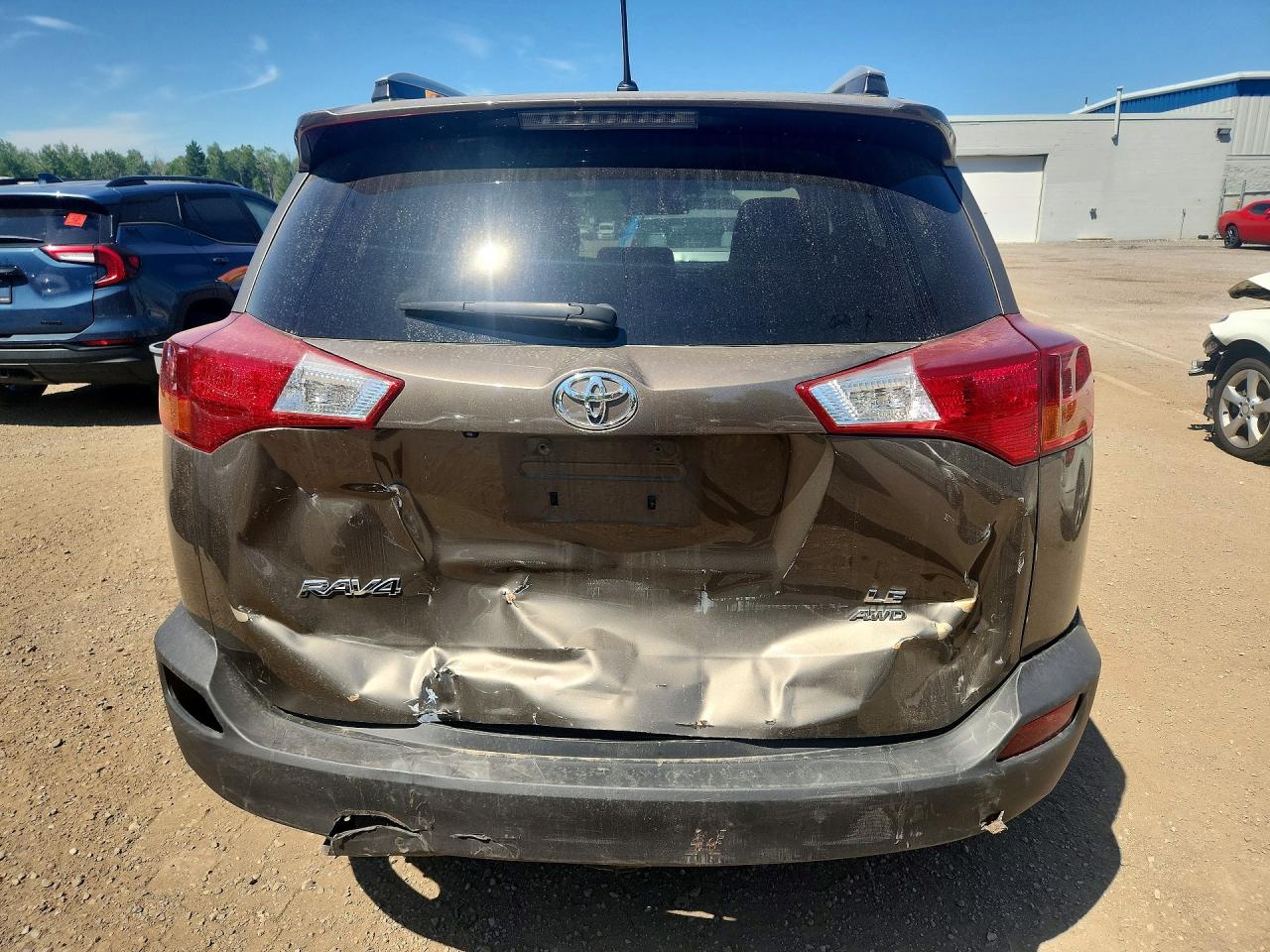 2013 Toyota Rav4 Le Brown vin: 2T3BFREV7DW123215