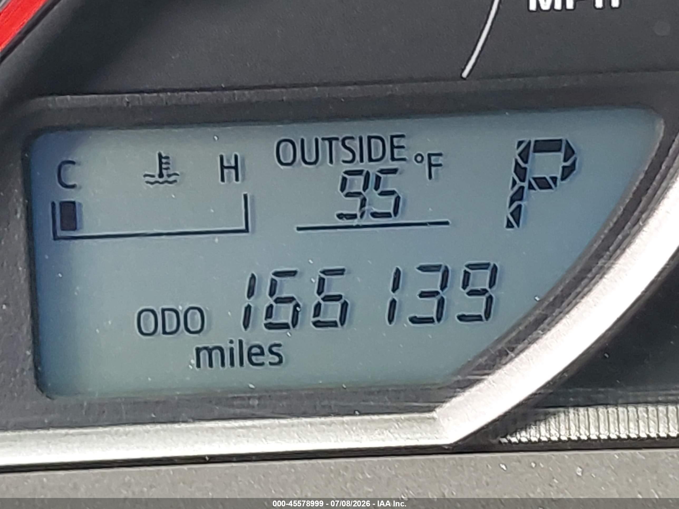 2014 Toyota Rav4 Le Red vin: 2T3BFREV7EW145443
