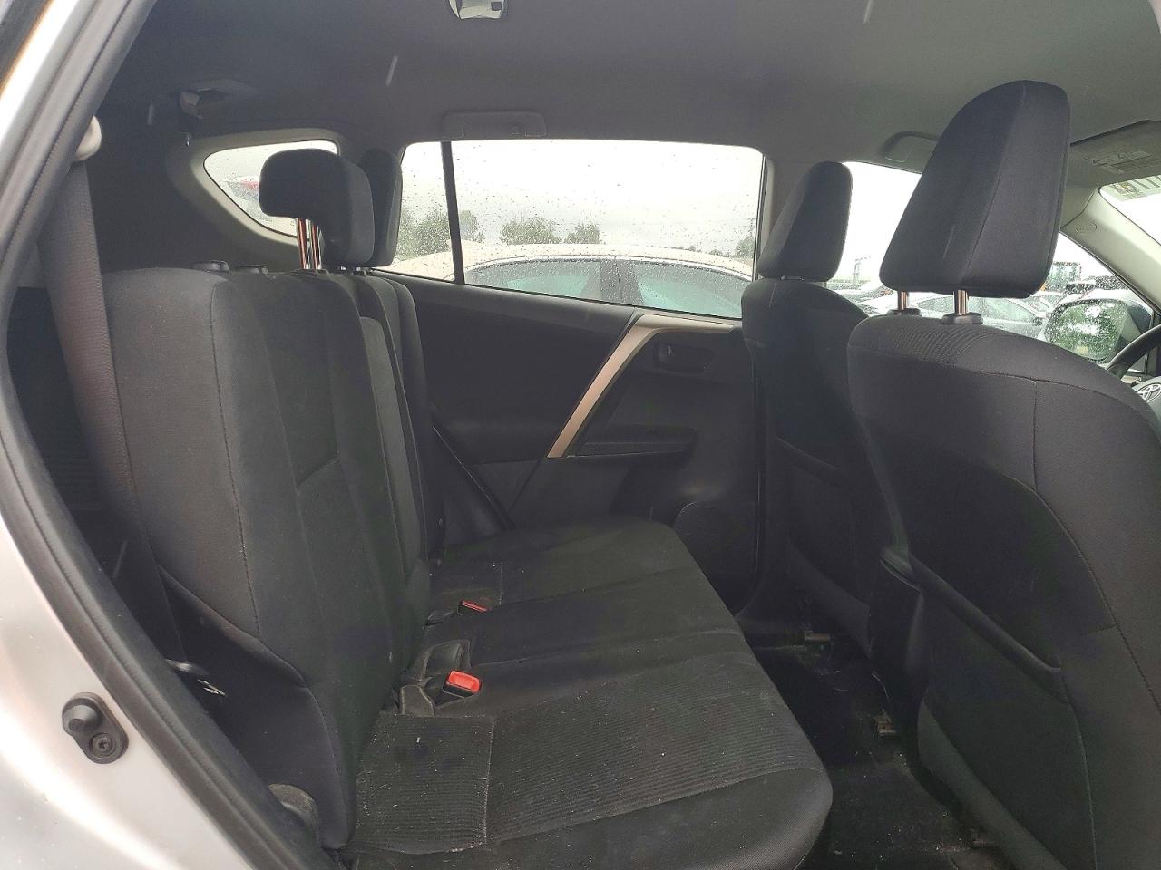 2014 Toyota Rav4 Le Silver vin: 2T3BFREV7EW195906
