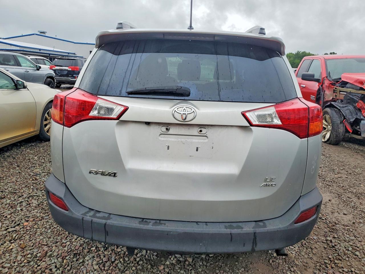 2014 Toyota Rav4 Le Silver vin: 2T3BFREV7EW195906