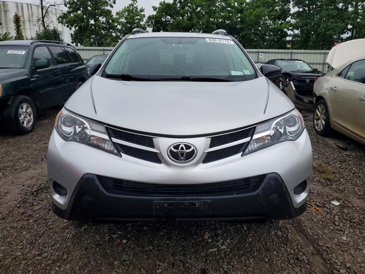 2014 Toyota Rav4 Le Silver vin: 2T3BFREV7EW195906