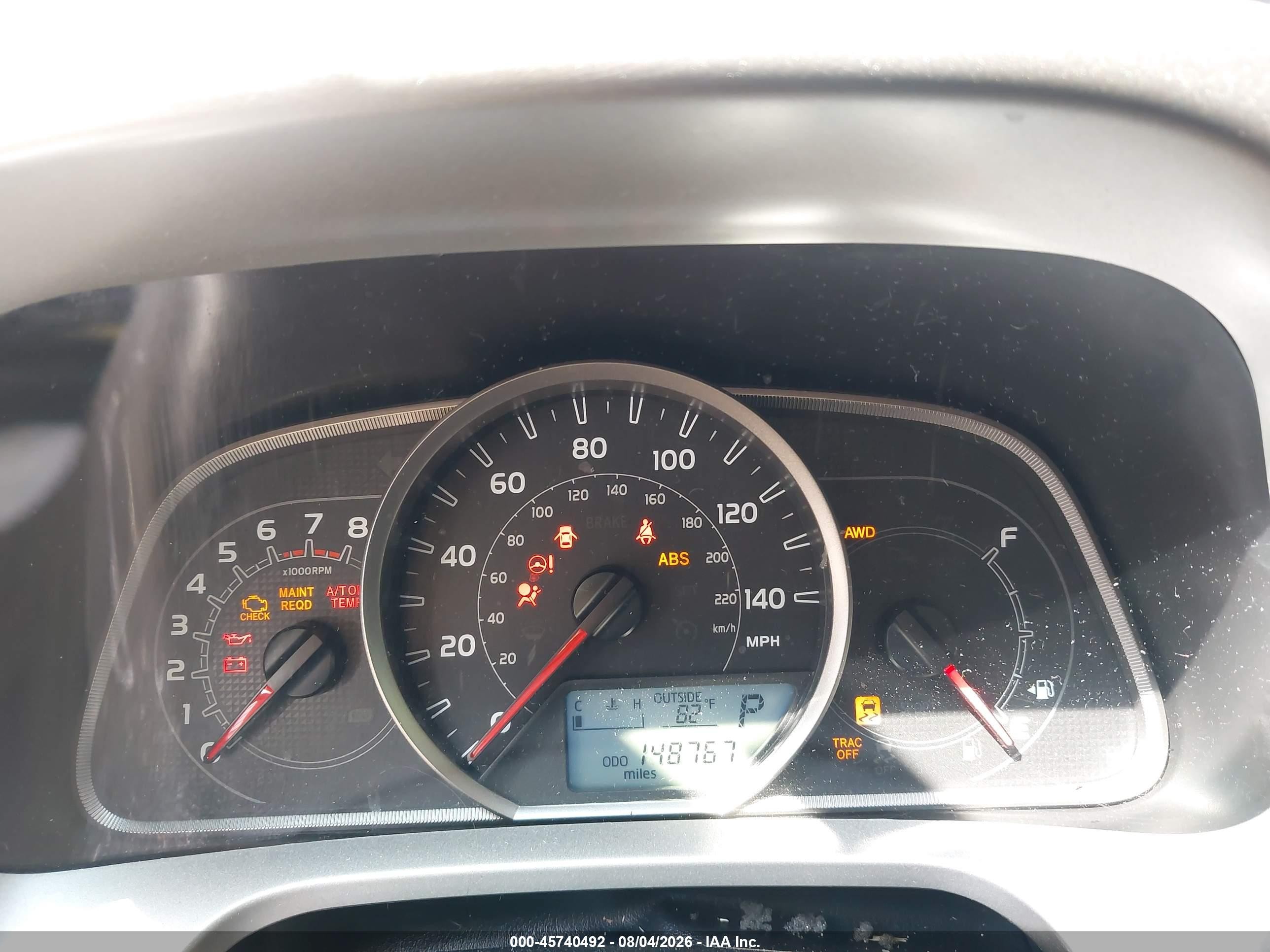 2015 Toyota Rav4 Le Gray vin: 2T3BFREV7FW244488