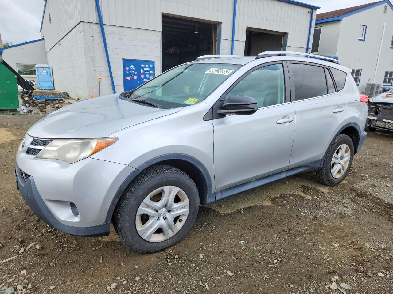 2015 Toyota Rav4 Le Silver vin: 2T3BFREV7FW305709