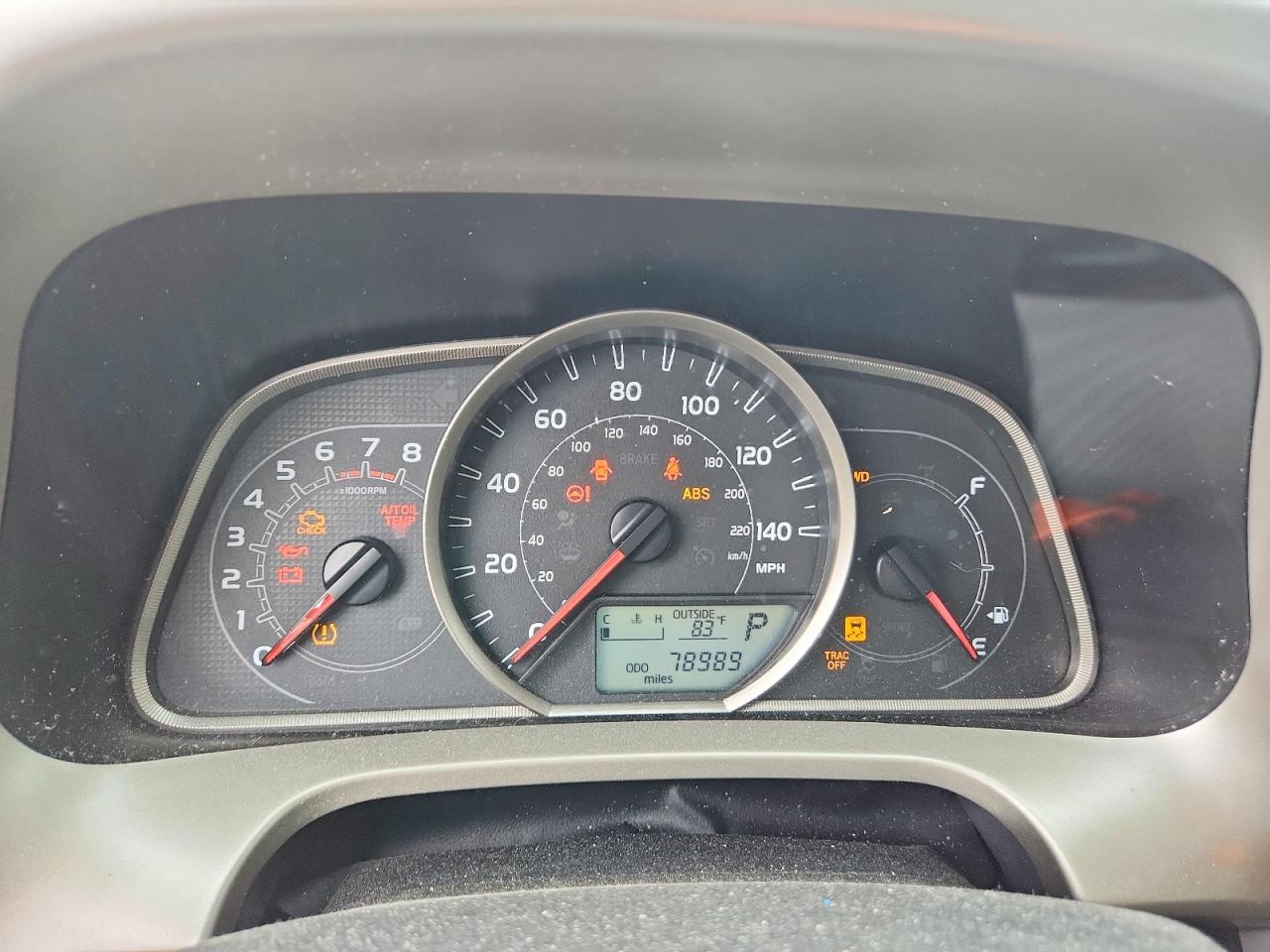 2015 Toyota Rav4 Le Серебряный vin: 2T3BFREV7FW305709