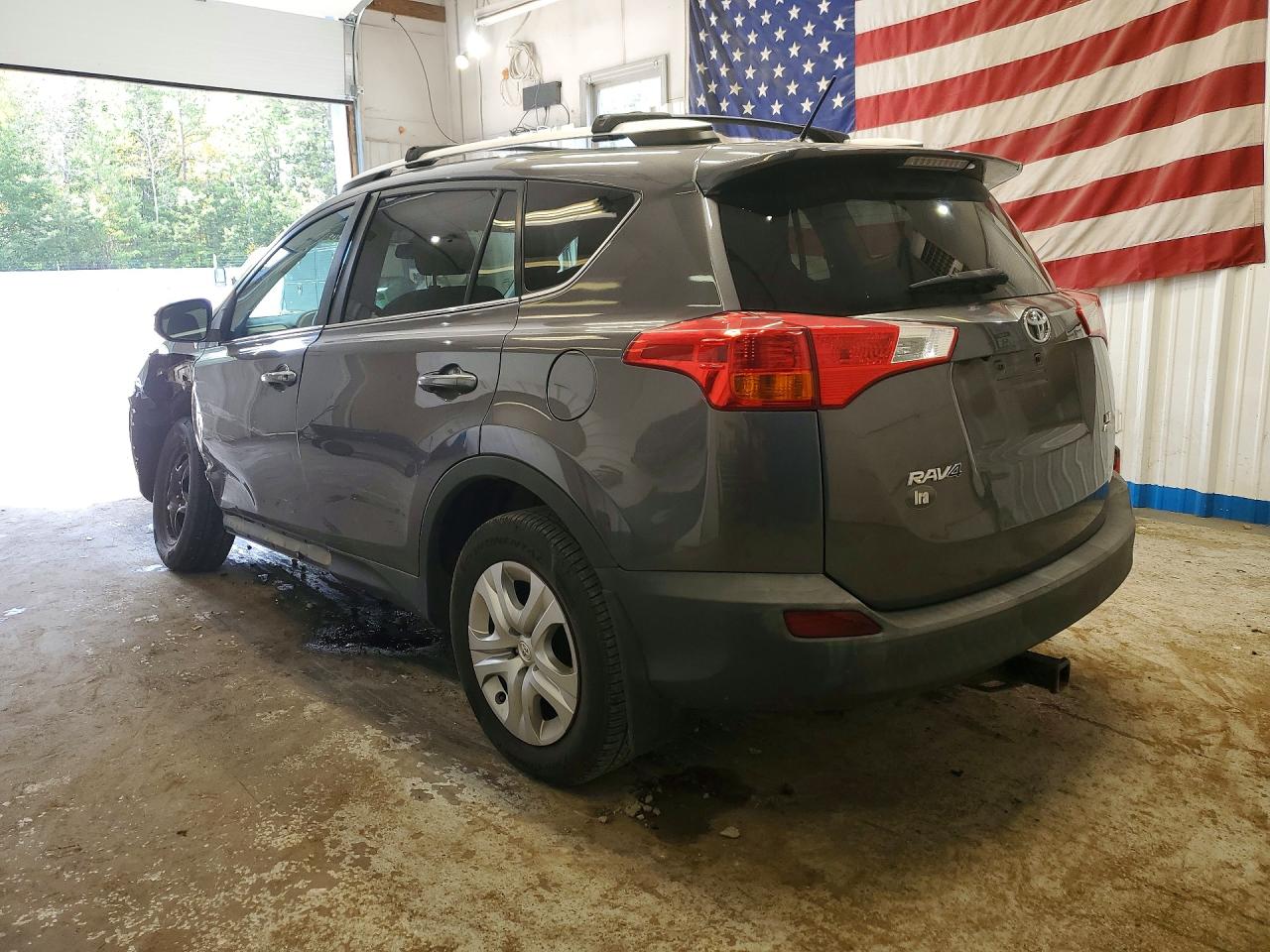 2015 Toyota Rav4 Le Gray vin: 2T3BFREV7FW307377