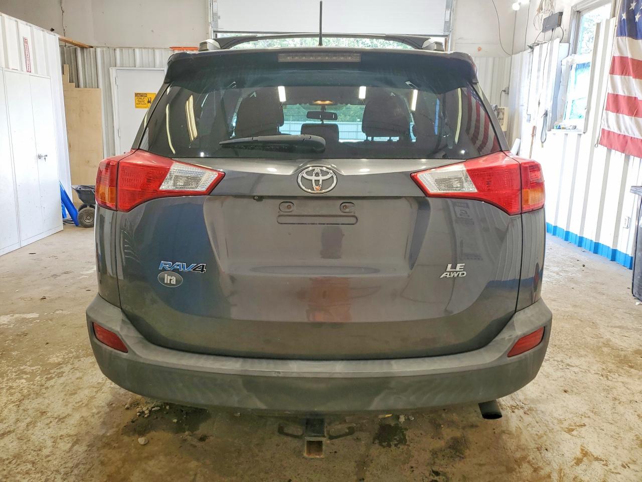 2015 Toyota Rav4 Le Gray vin: 2T3BFREV7FW307377