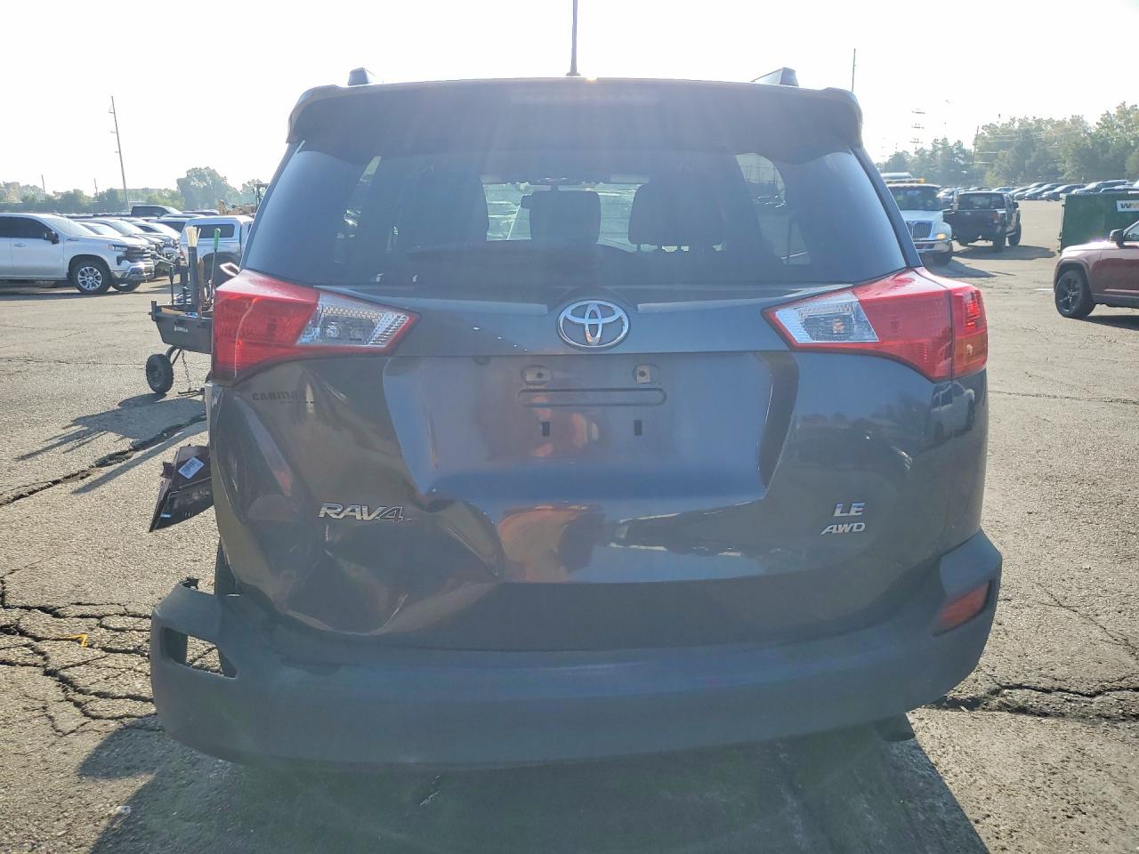 2015 Toyota Rav4 Le Gray vin: 2T3BFREV7FW326222