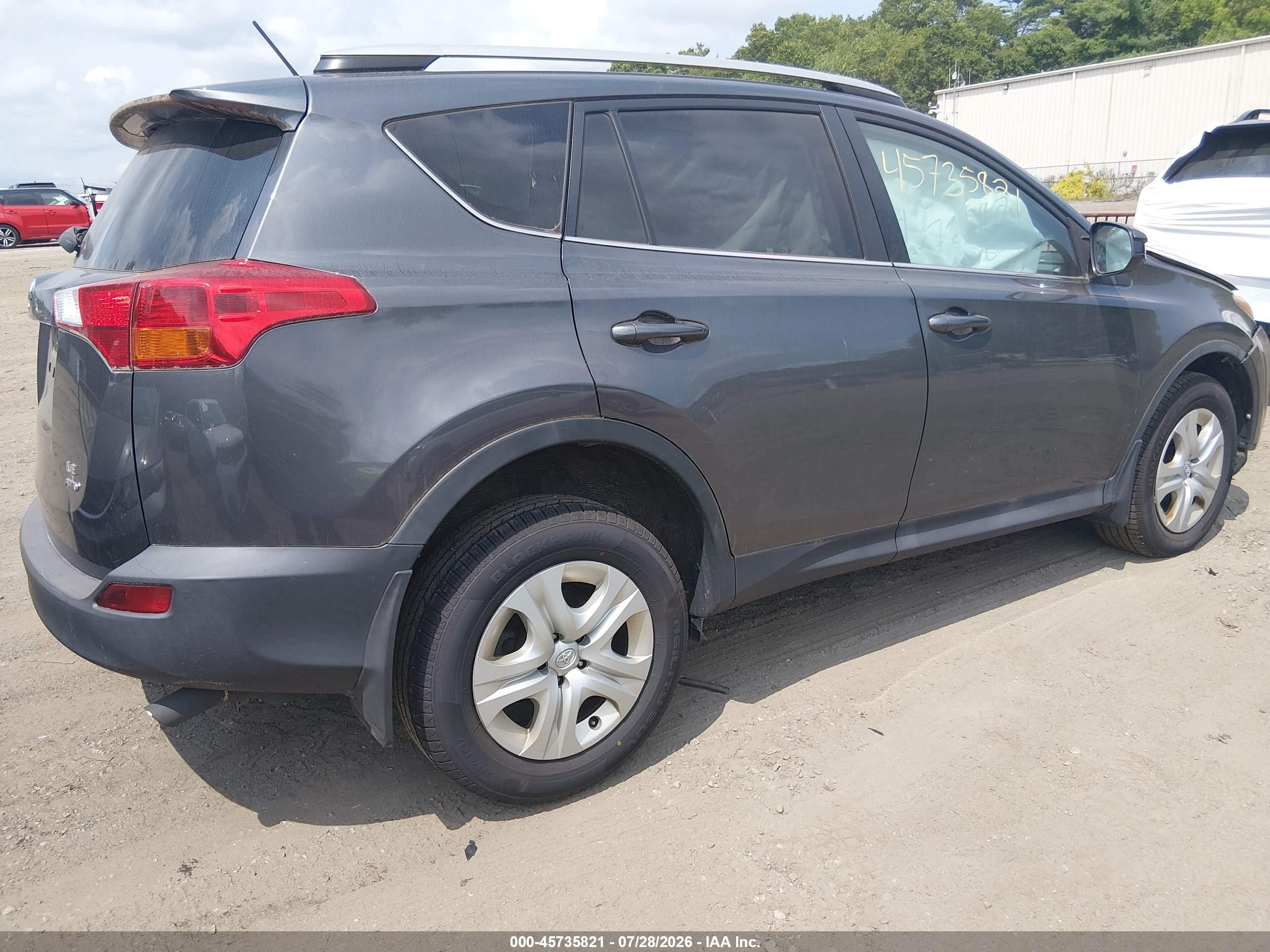 2015 Toyota Rav4 Le Gray vin: 2T3BFREV7FW386730