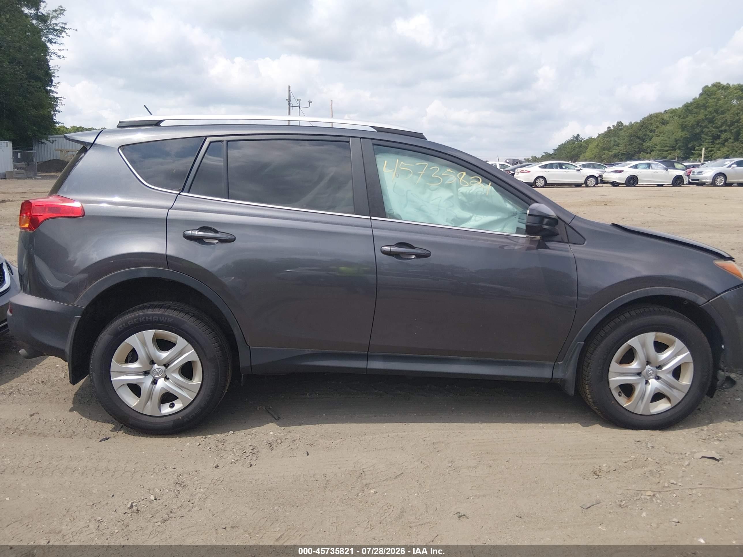2015 Toyota Rav4 Le Gray vin: 2T3BFREV7FW386730