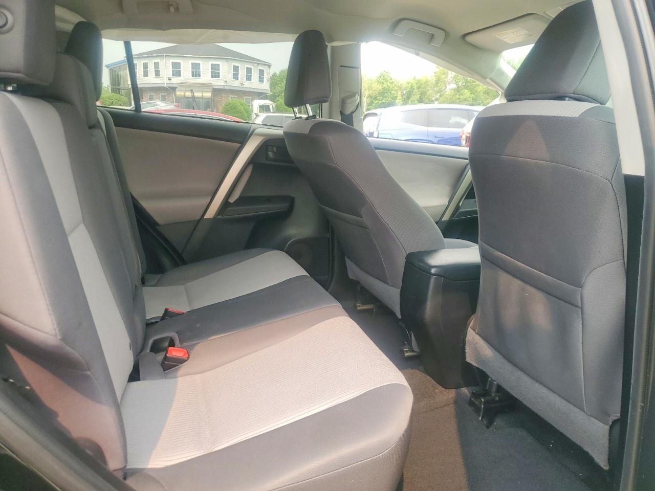 2015 Toyota Rav4 Le Black vin: 2T3BFREV7FW396111
