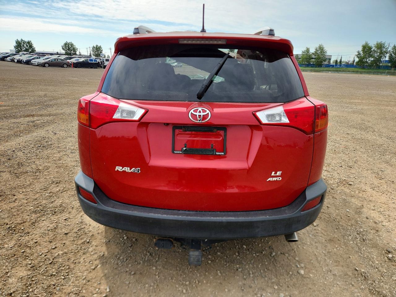 2013 Toyota Rav4 Le Red vin: 2T3BFREV8DW006548