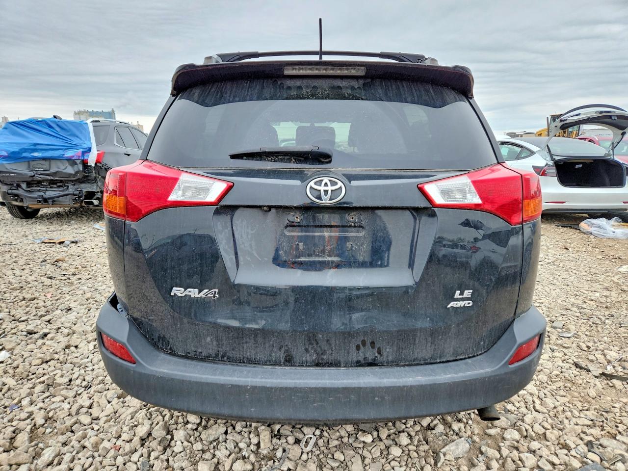 2013 Toyota Rav4 Le Black vin: 2T3BFREV8DW047732