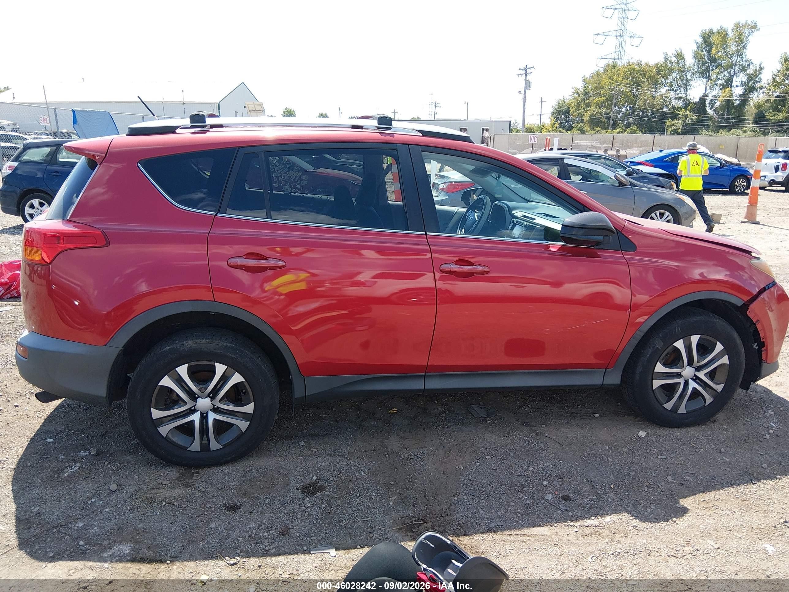 2013 Toyota Rav4 Le Бордовый vin: 2T3BFREV8DW056530