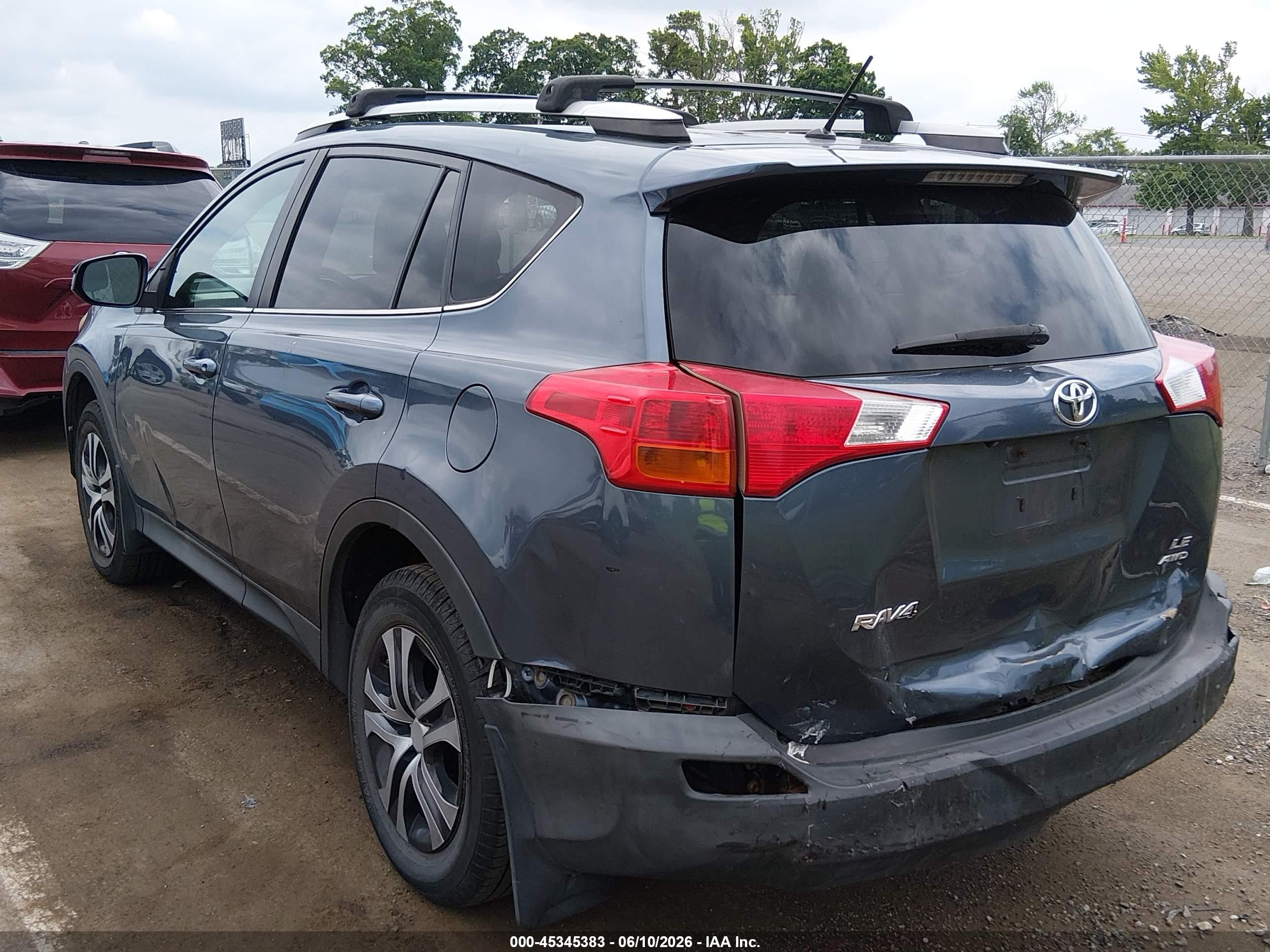 2013 Toyota Rav4 Le Blue vin: 2T3BFREV8DW071478