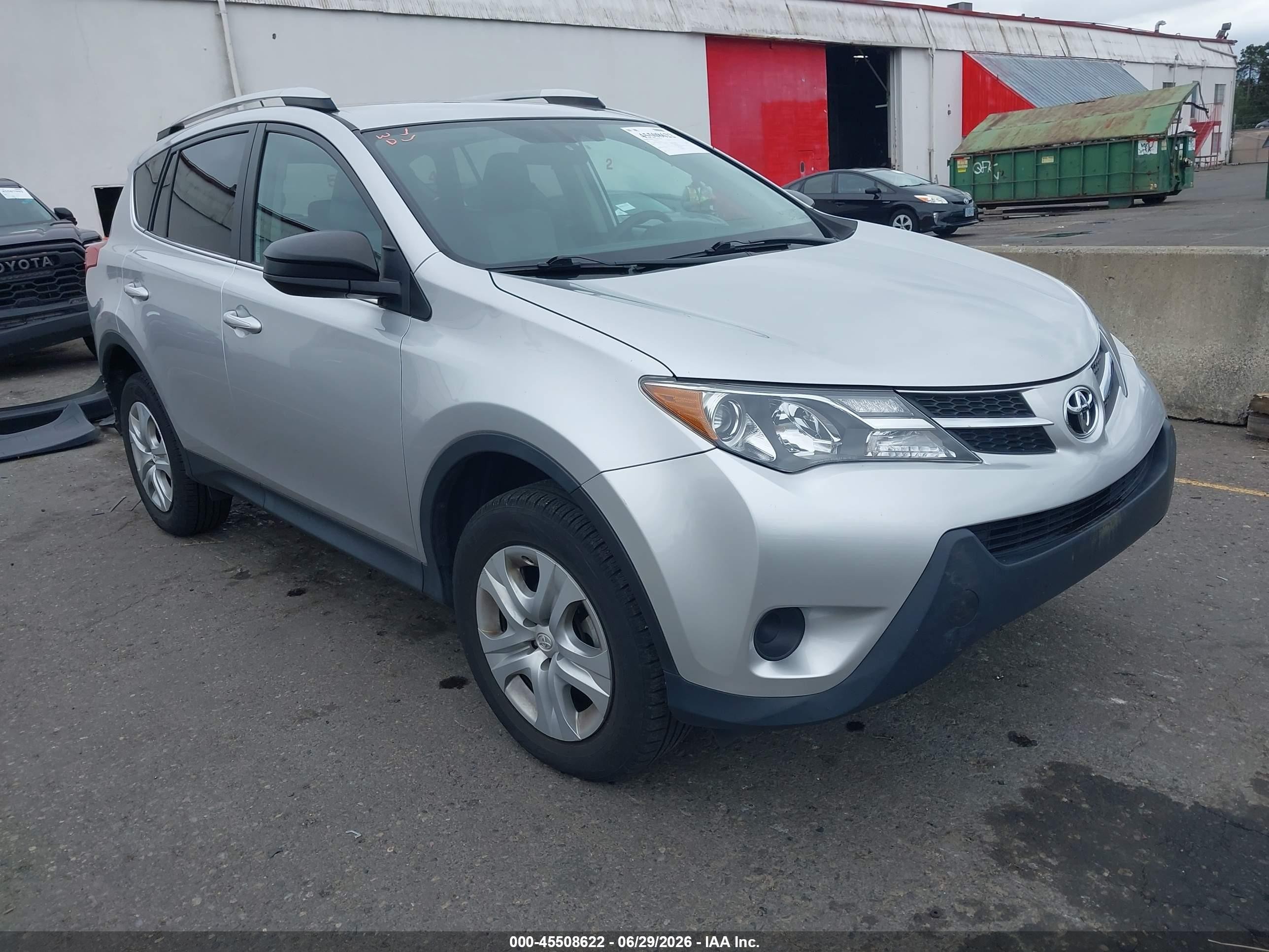 2013 Toyota Rav4 Le Silver vin: 2T3BFREV8DW106343
