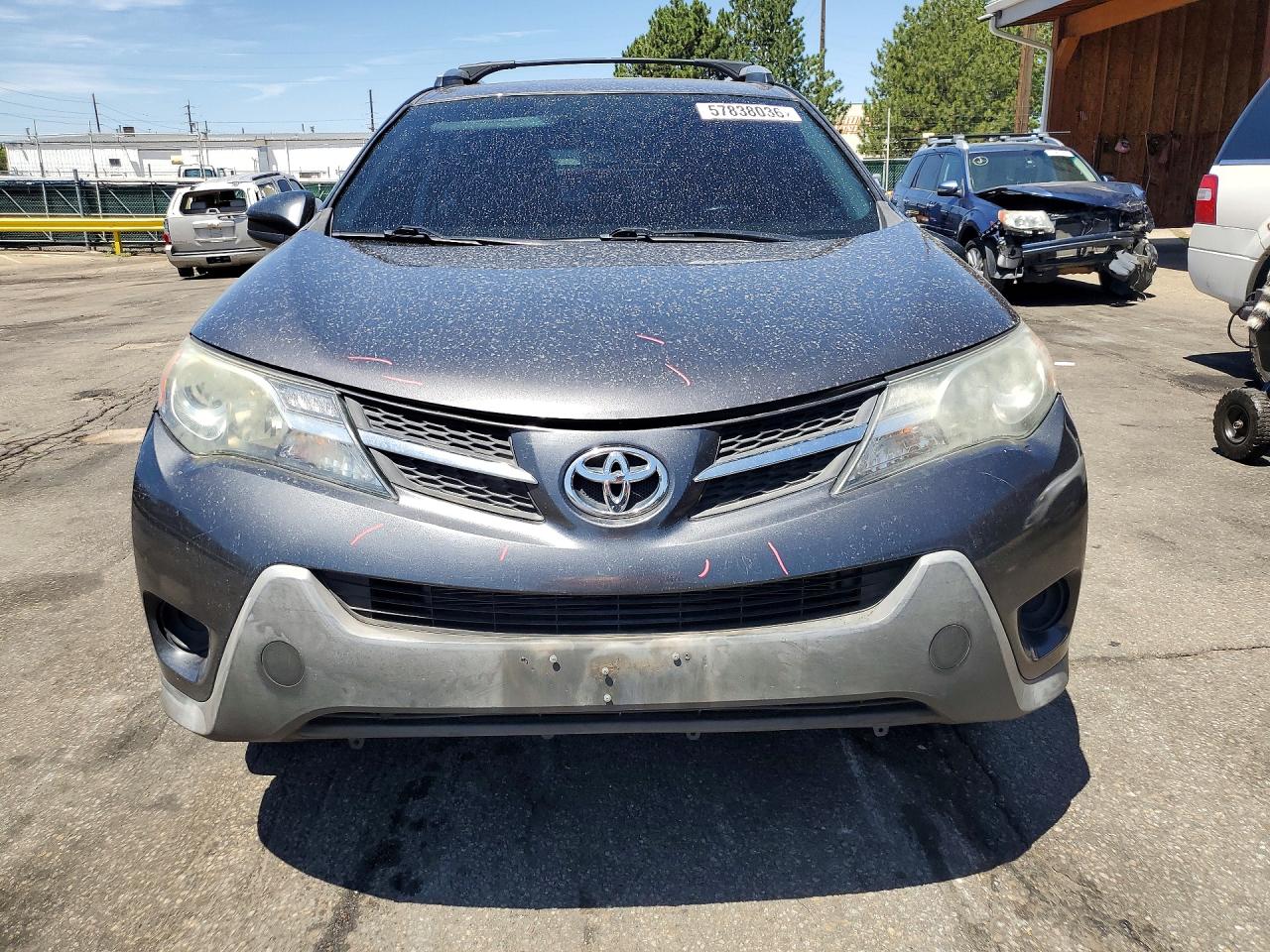 2013 Toyota Rav4 Le Gray vin: 2T3BFREV8DW115723