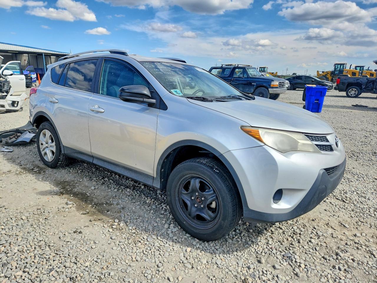2014 Toyota Rav4 Le Silver vin: 2T3BFREV8EW136475