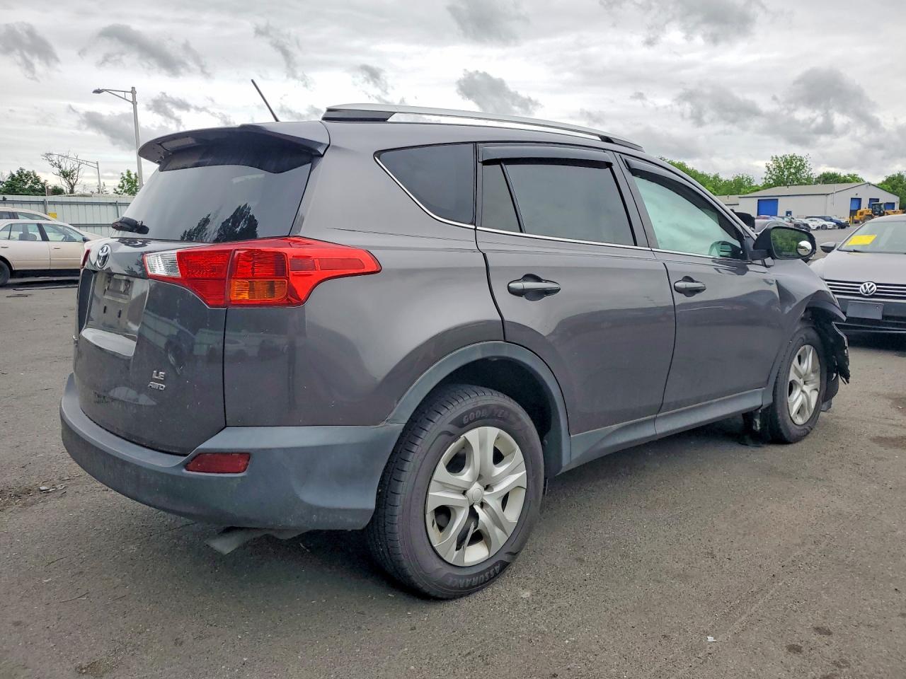 2014 Toyota Rav4 Le Серый vin: 2T3BFREV8EW192738