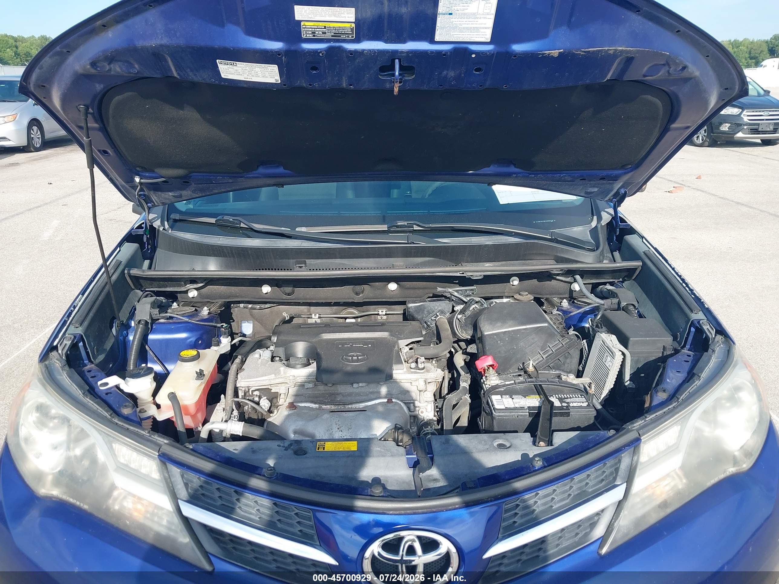 2015 Toyota Rav4 Le Blue vin: 2T3BFREV8FW250316