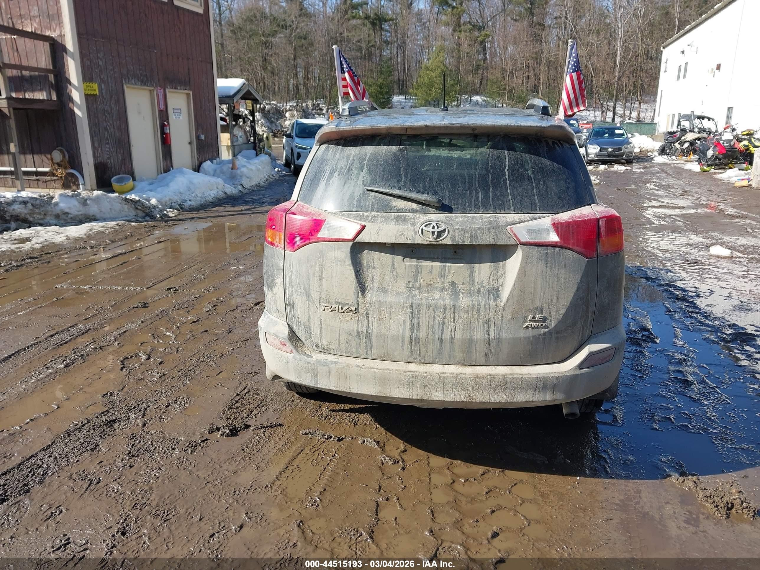 2015 Toyota Rav4 Le Gold vin: 2T3BFREV8FW250493