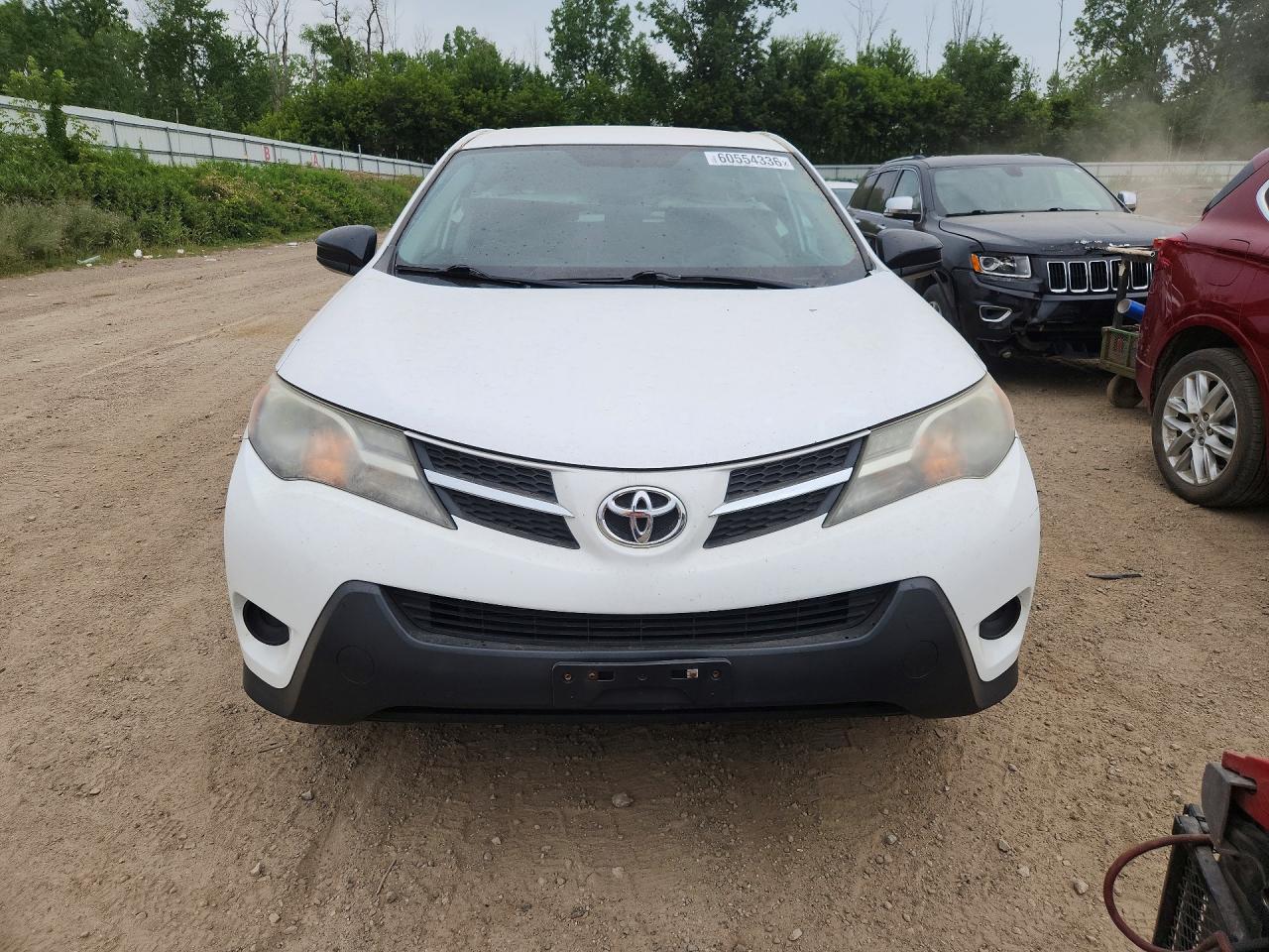2015 Toyota Rav4 Le Белый vin: 2T3BFREV8FW264068