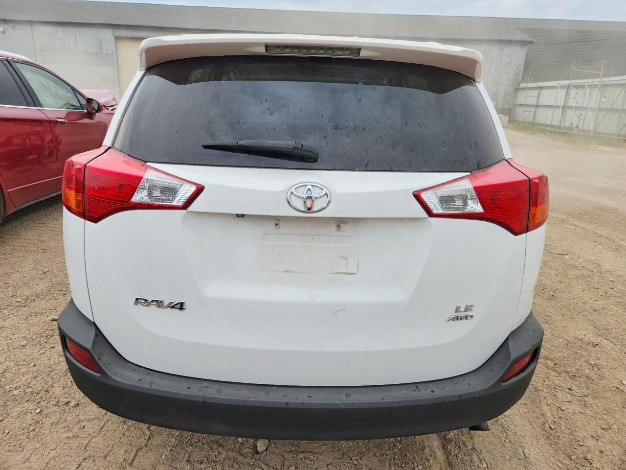 2015 Toyota Rav4 Le Белый vin: 2T3BFREV8FW264068