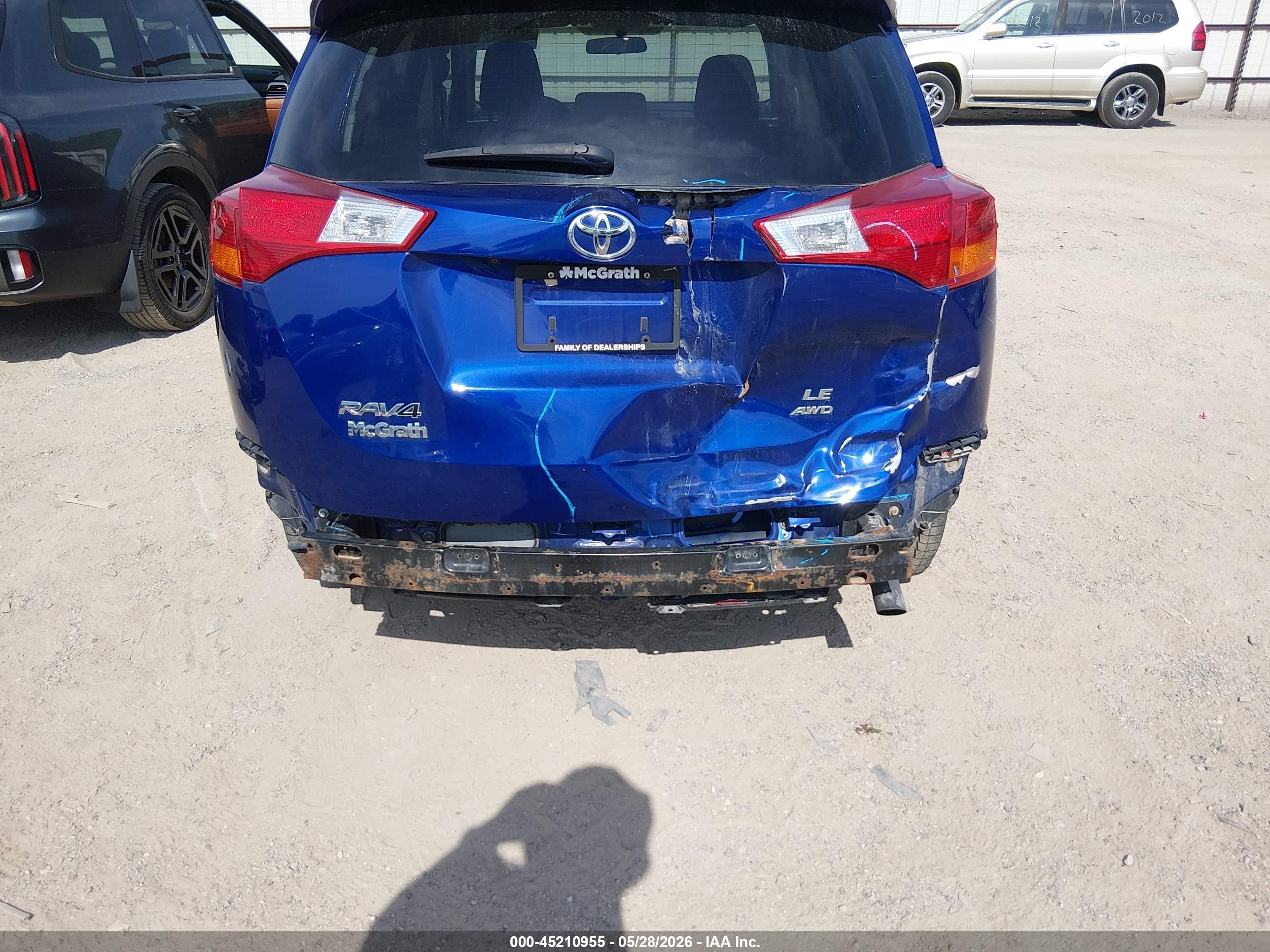 2015 Toyota Rav4 Le Blue vin: 2T3BFREV8FW274860