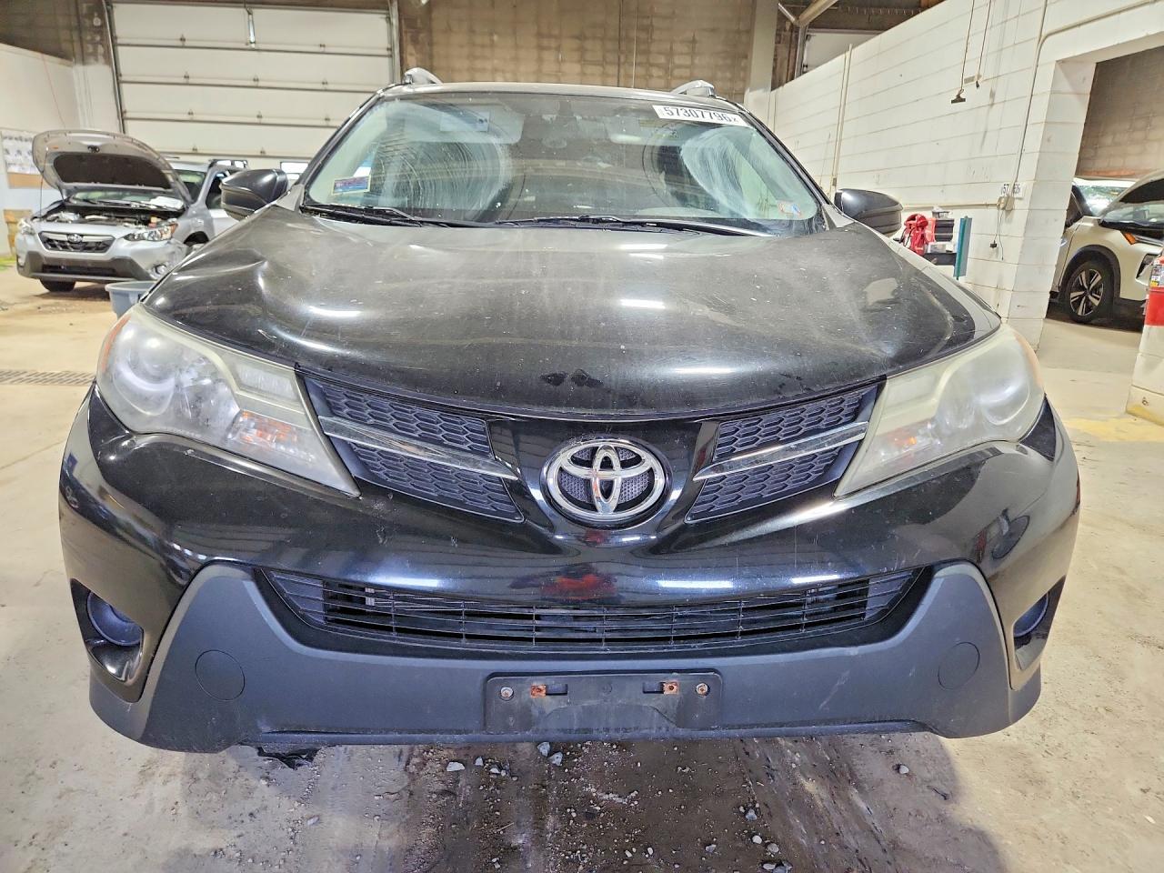 2015 Toyota Rav4 Le Black vin: 2T3BFREV8FW299015