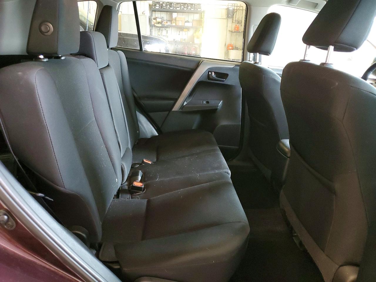 2017 Toyota Rav4 Le Purple vin: 2T3BFREV8HW589063