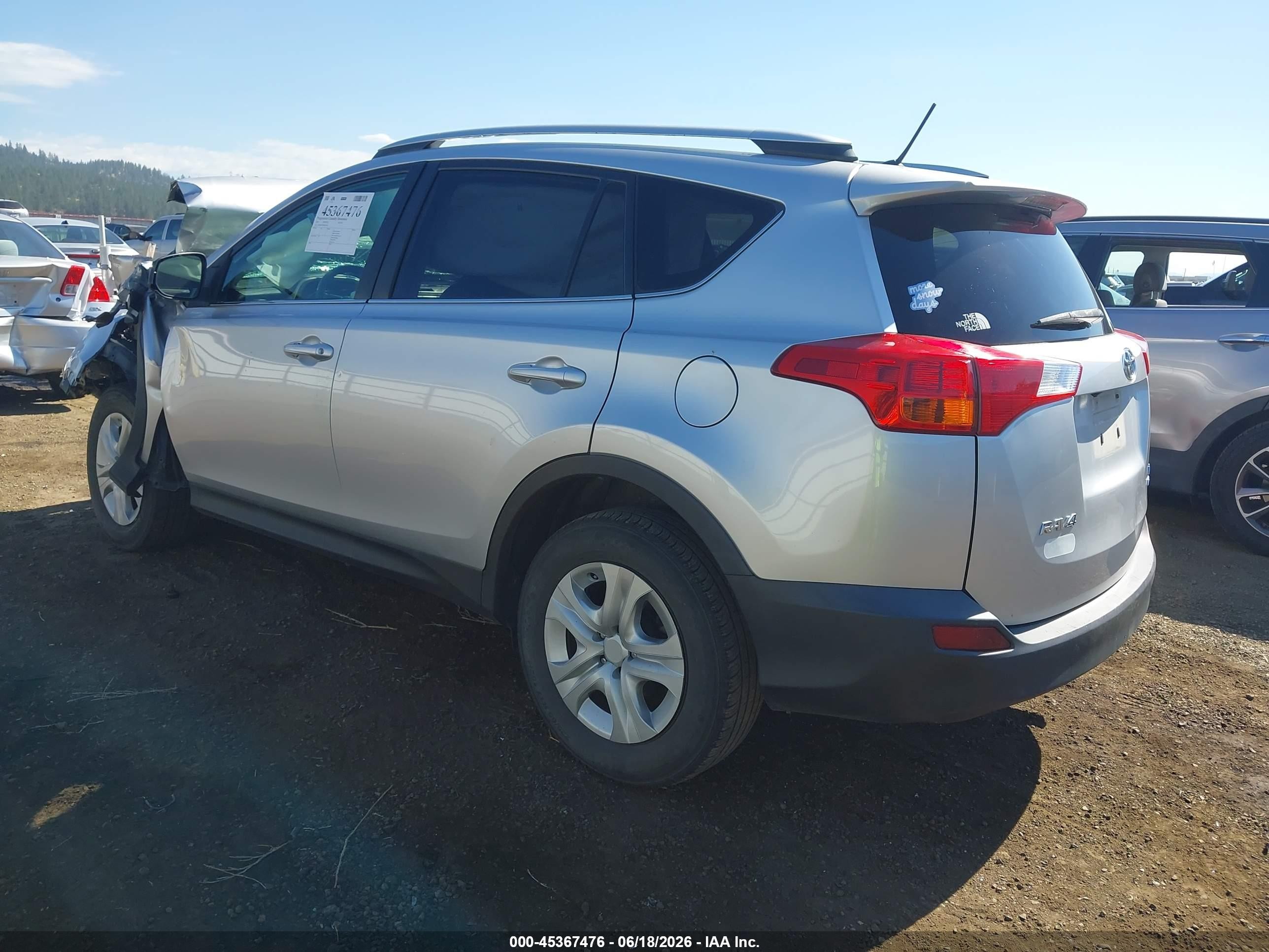 2013 Toyota Rav4 Le Silver vin: 2T3BFREV9DW033693