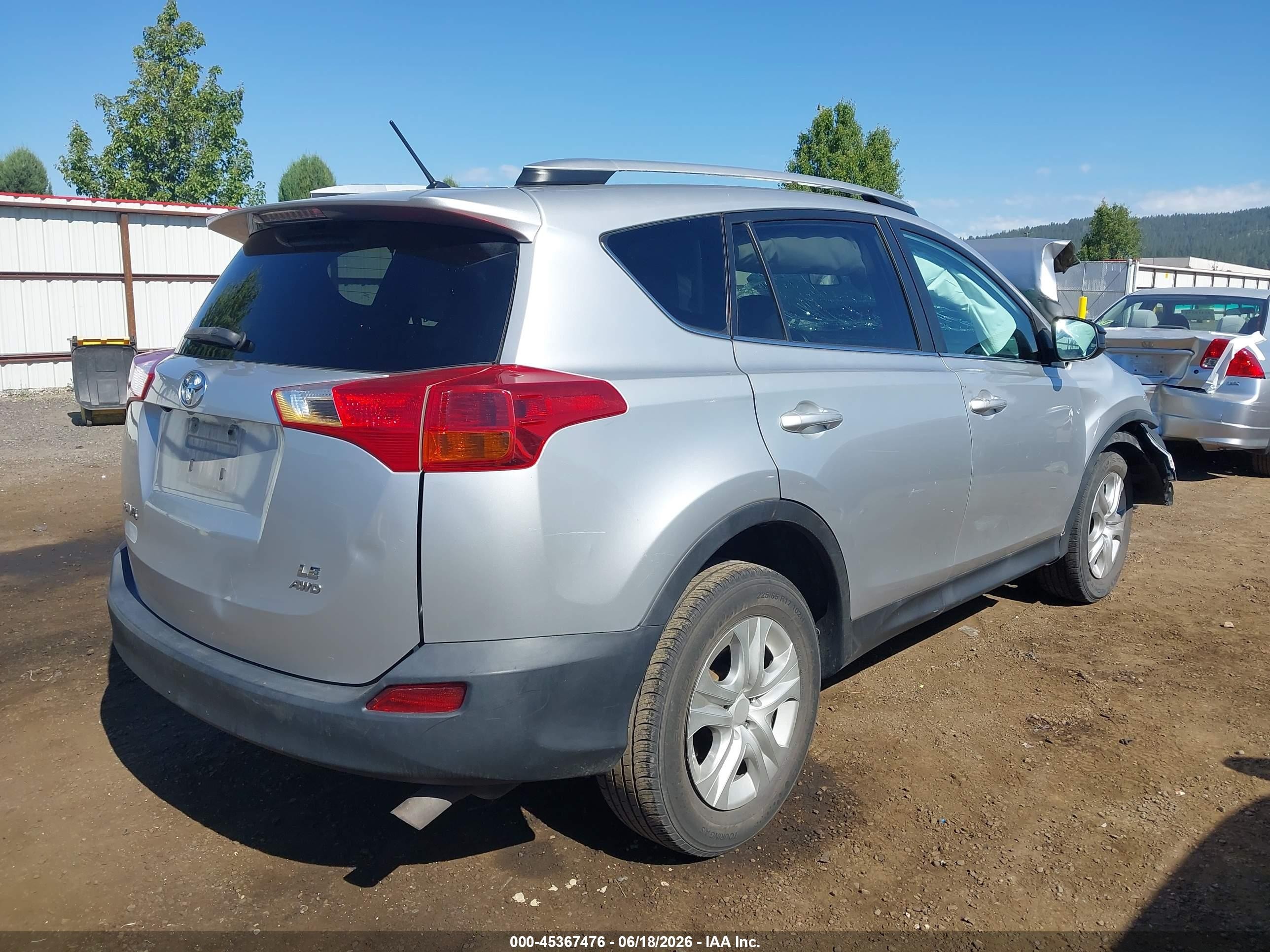 2013 Toyota Rav4 Le Silver vin: 2T3BFREV9DW033693