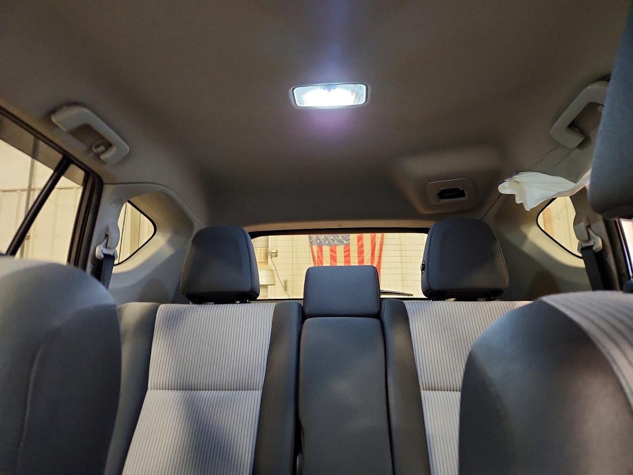 2013 Toyota Rav4 Le Gray vin: 2T3BFREV9DW046170