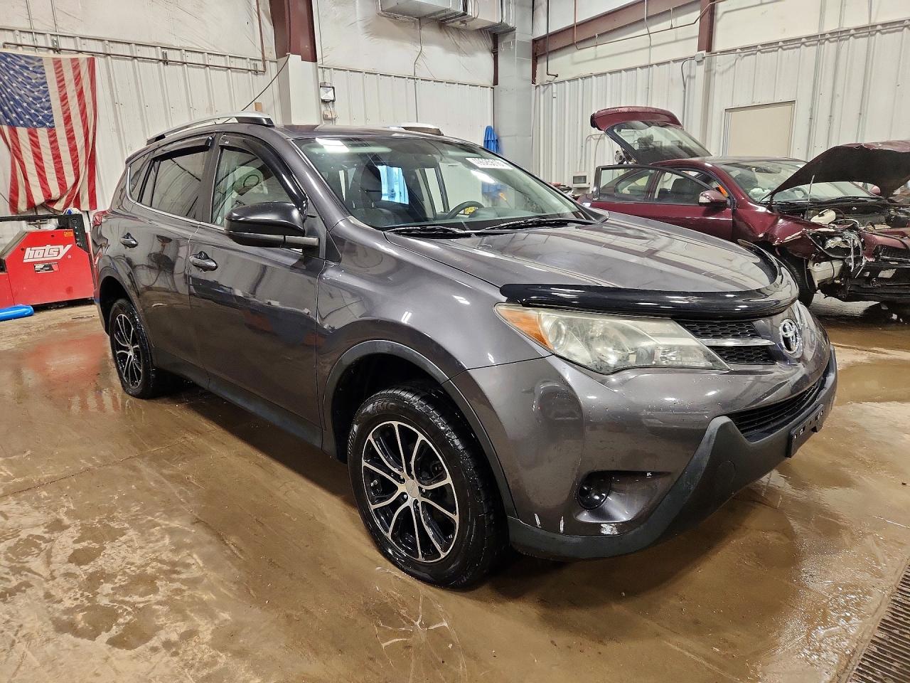 2013 Toyota Rav4 Le Gray vin: 2T3BFREV9DW046170