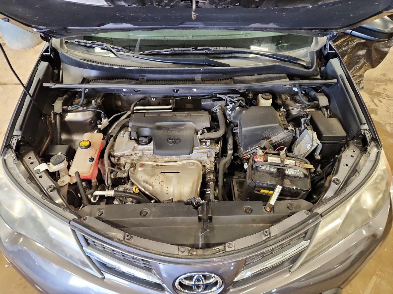 2013 Toyota Rav4 Le Gray vin: 2T3BFREV9DW046170