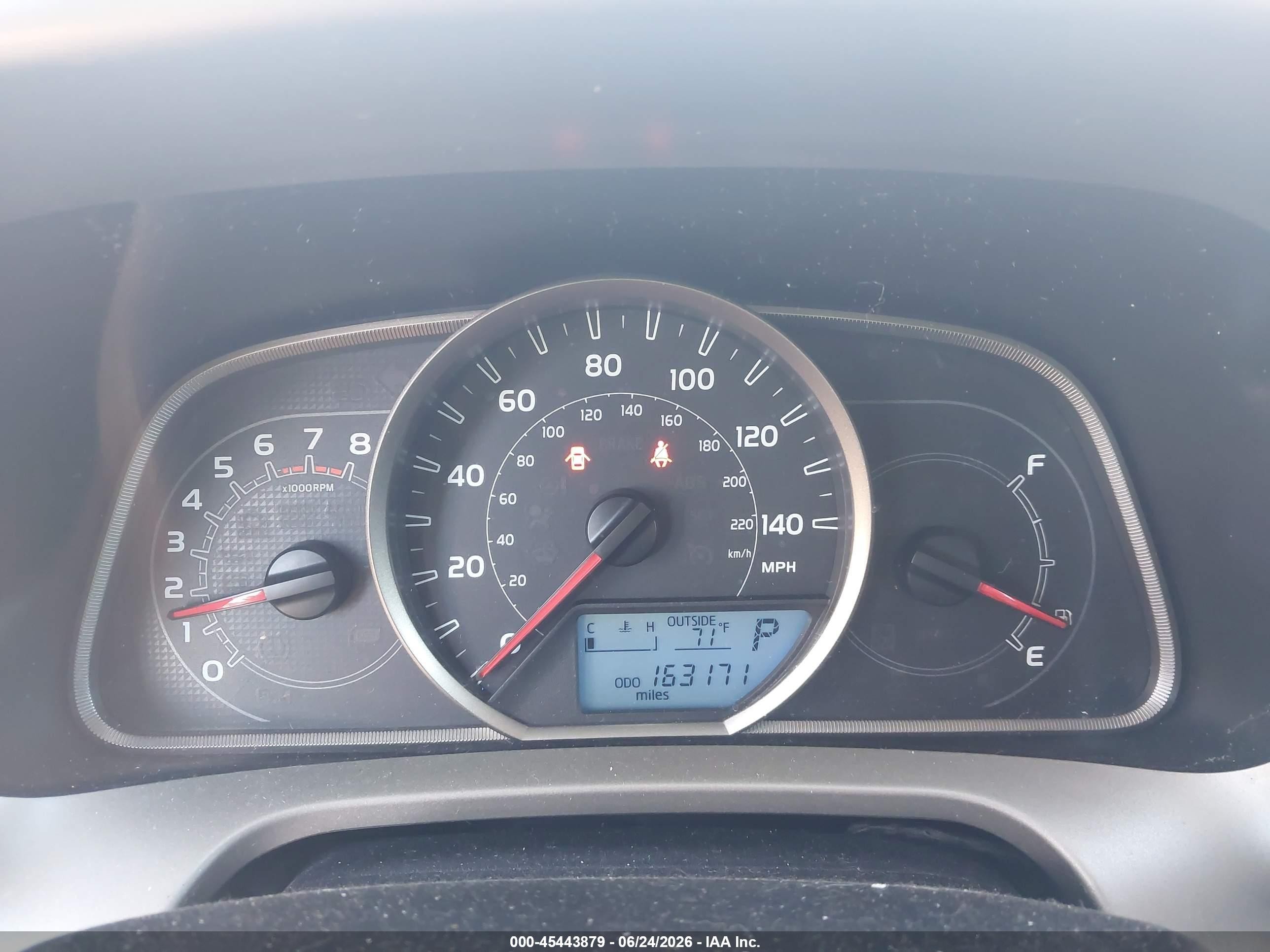2013 Toyota Rav4 Le Green vin: 2T3BFREV9DW098401
