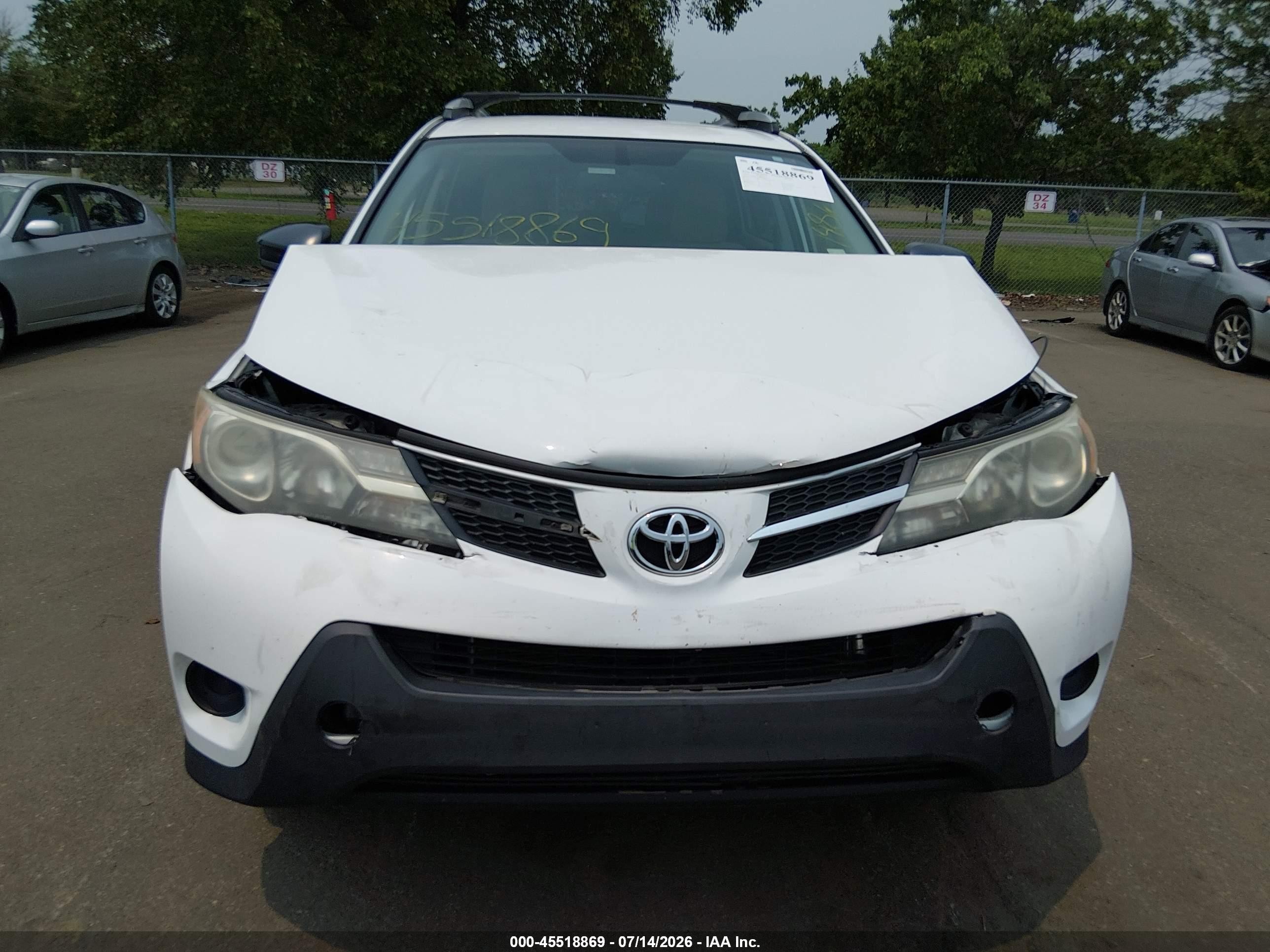 2013 Toyota Rav4 Le White vin: 2T3BFREV9DW108862