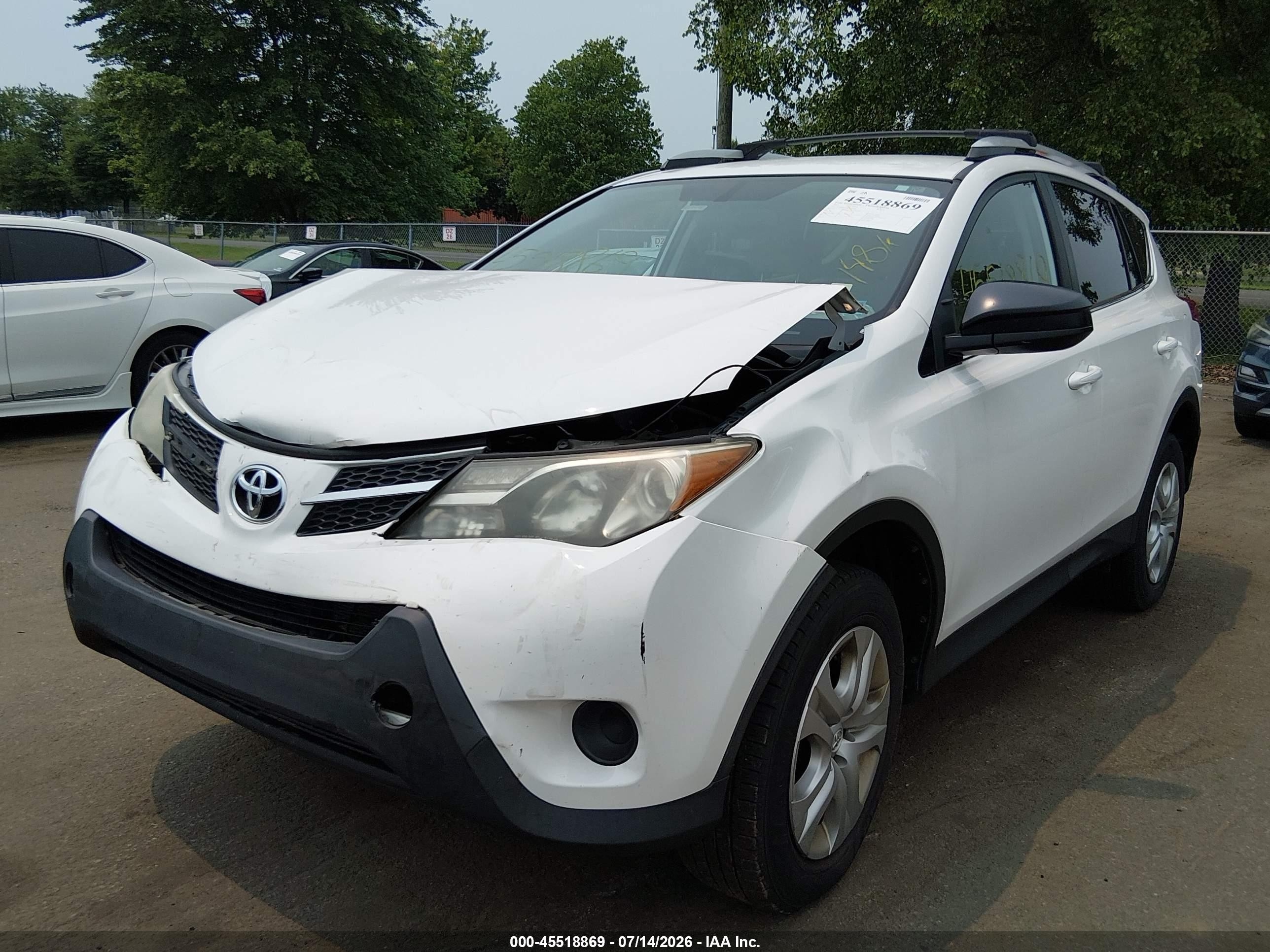 2013 Toyota Rav4 Le White vin: 2T3BFREV9DW108862