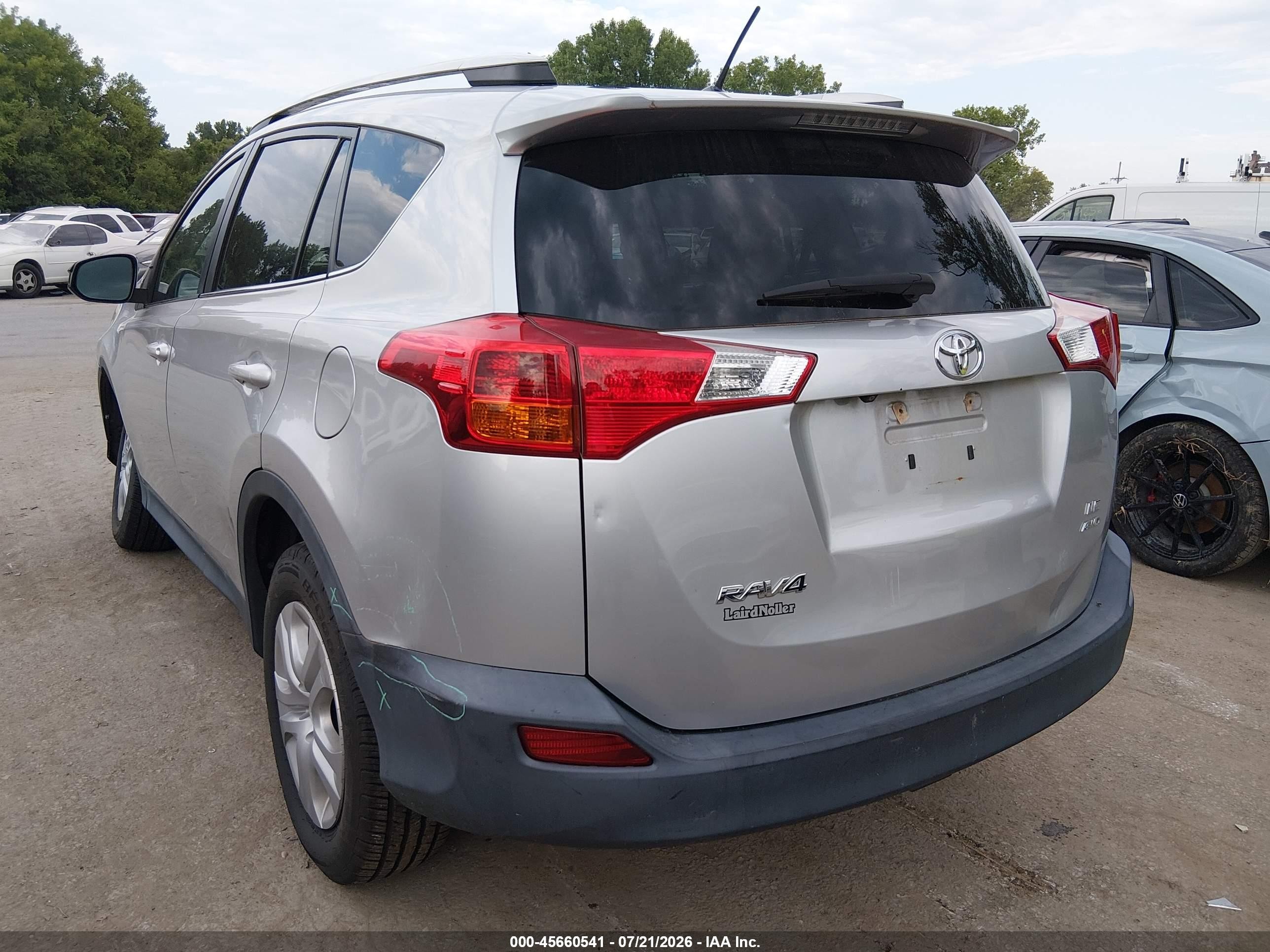2013 Toyota Rav4 Le Silver vin: 2T3BFREV9DW122115